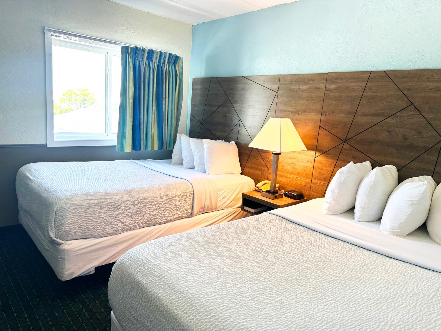 2 Double Beds, One-Bedroom, Deluxe Suite, Non-Smoking photo 1