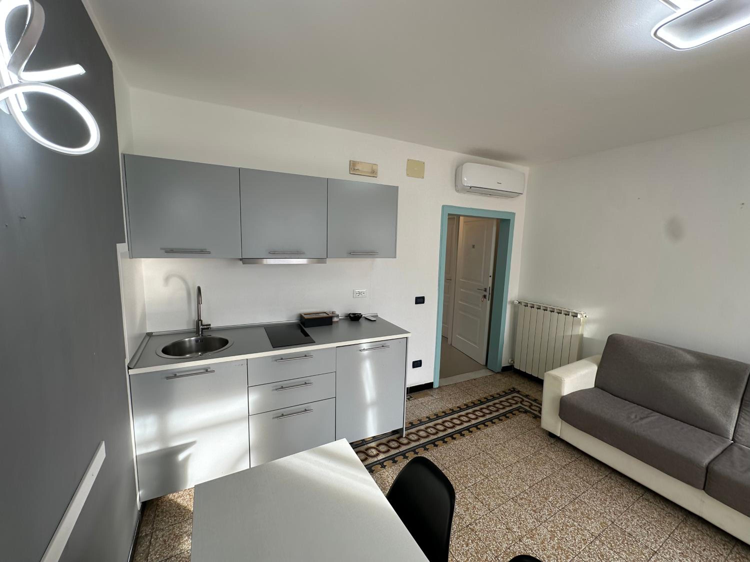 Deluxe Suite with Sea View photo 3