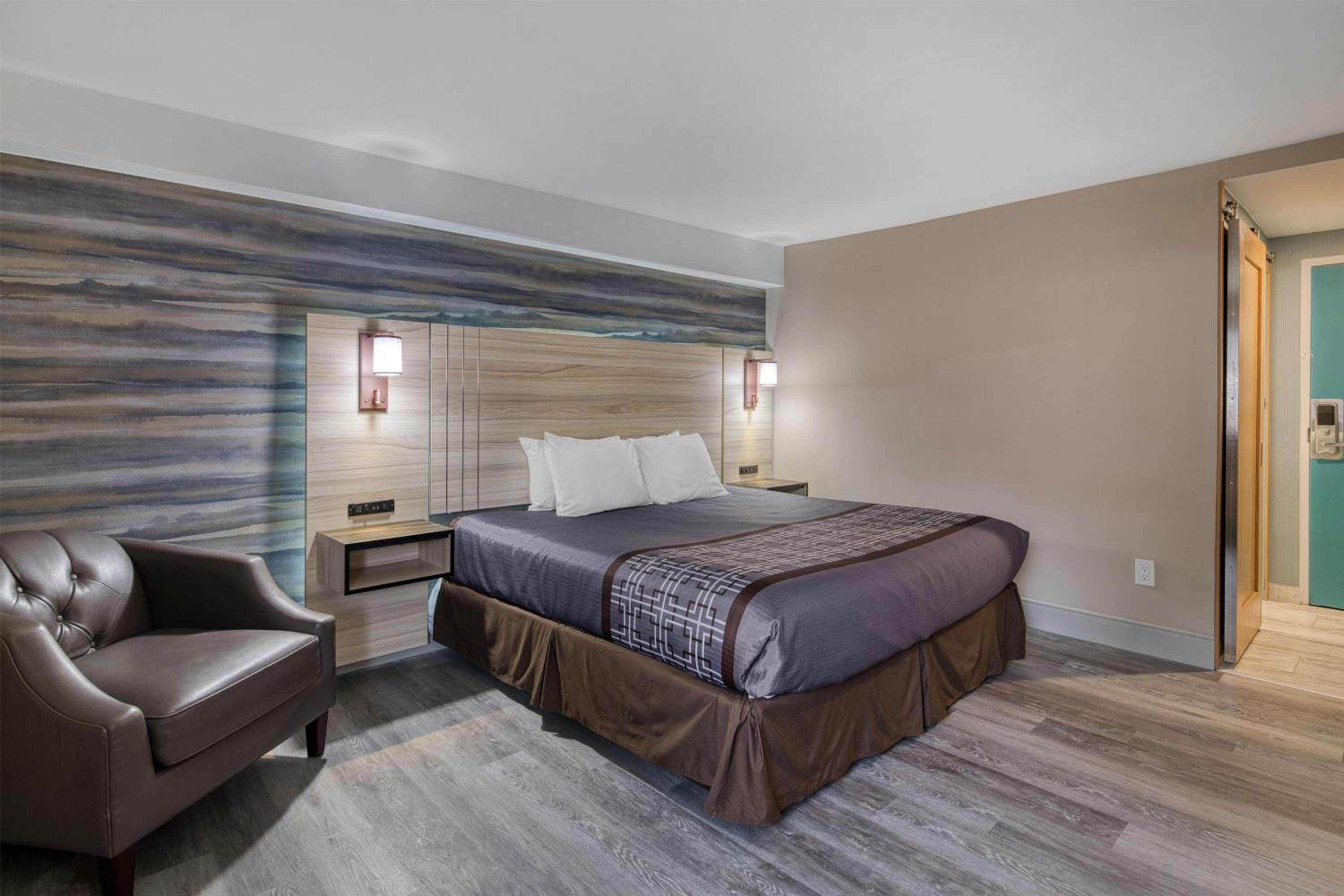 Double Room - Non-Smoking  photo 1