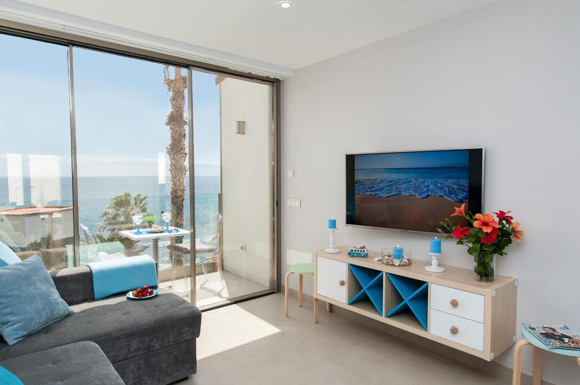 Apartamento con vista al mar