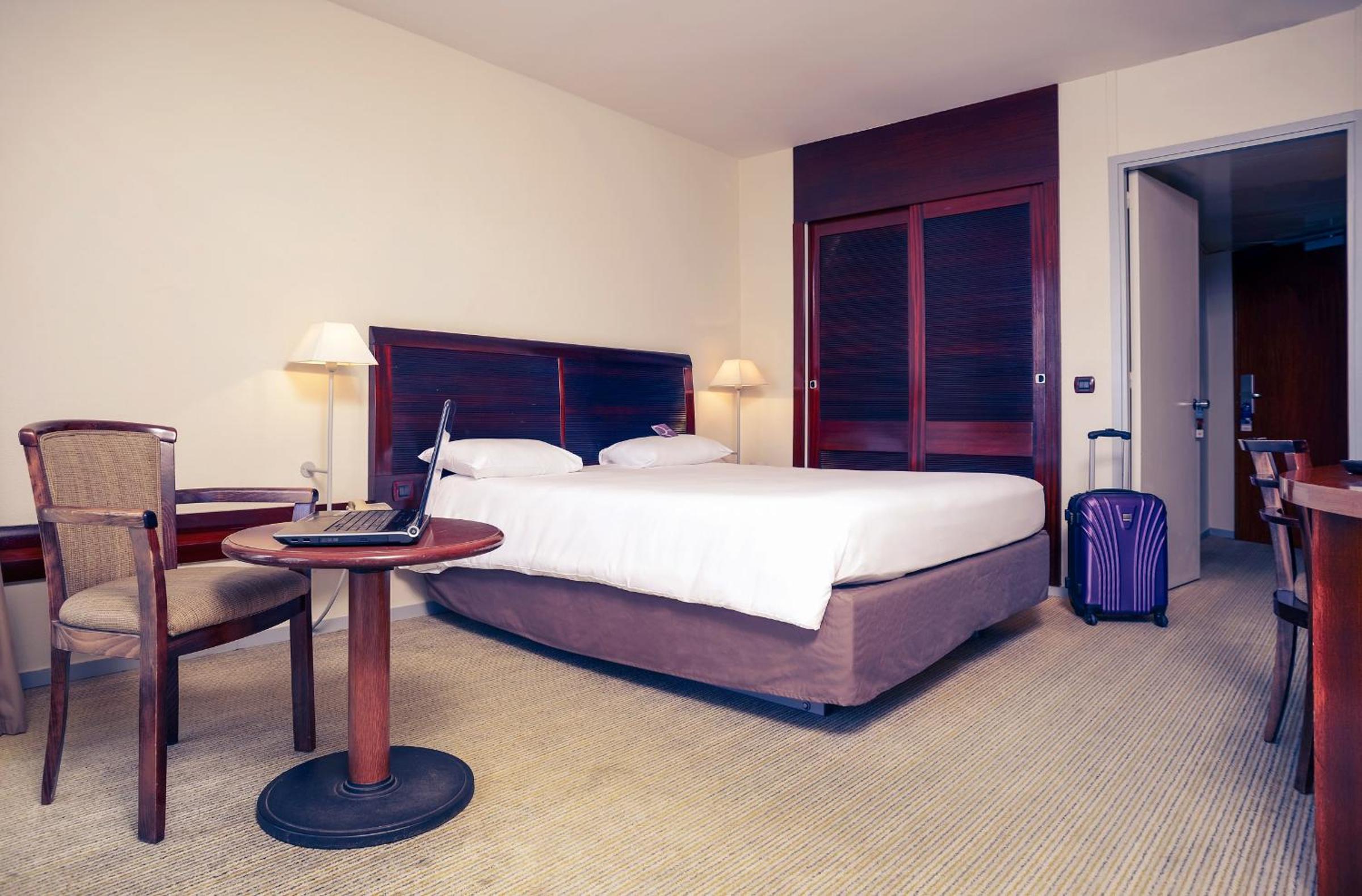 Classic Double Room with Harbor View - Photo 3
