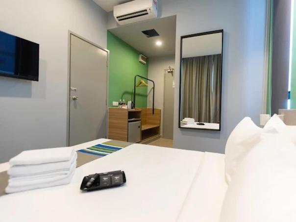Deluxe Double Room photo 2