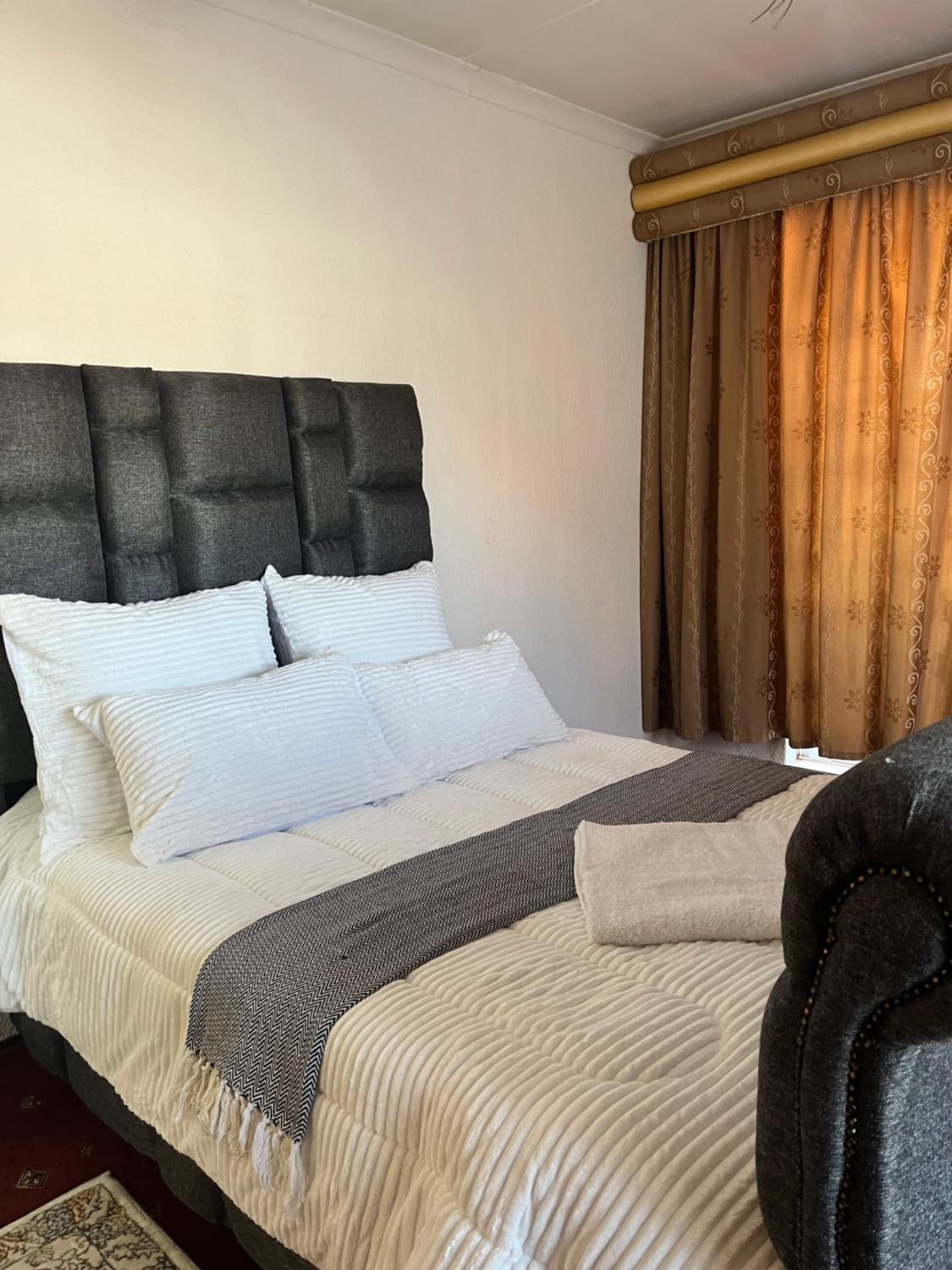 Double Room with Balcony photo 1