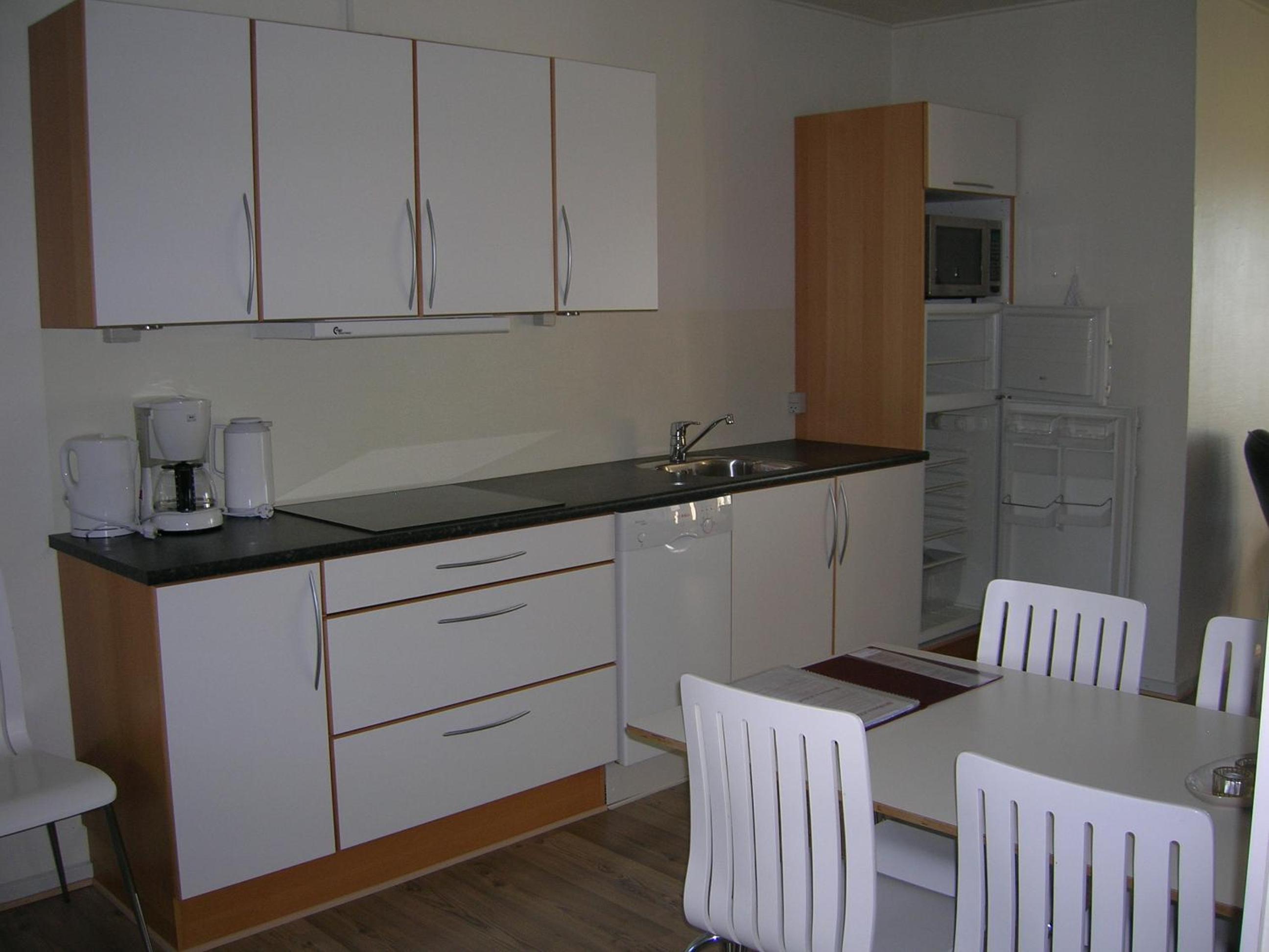 Two-Bedroom Apartment (4+2 Adults) - Photo 8