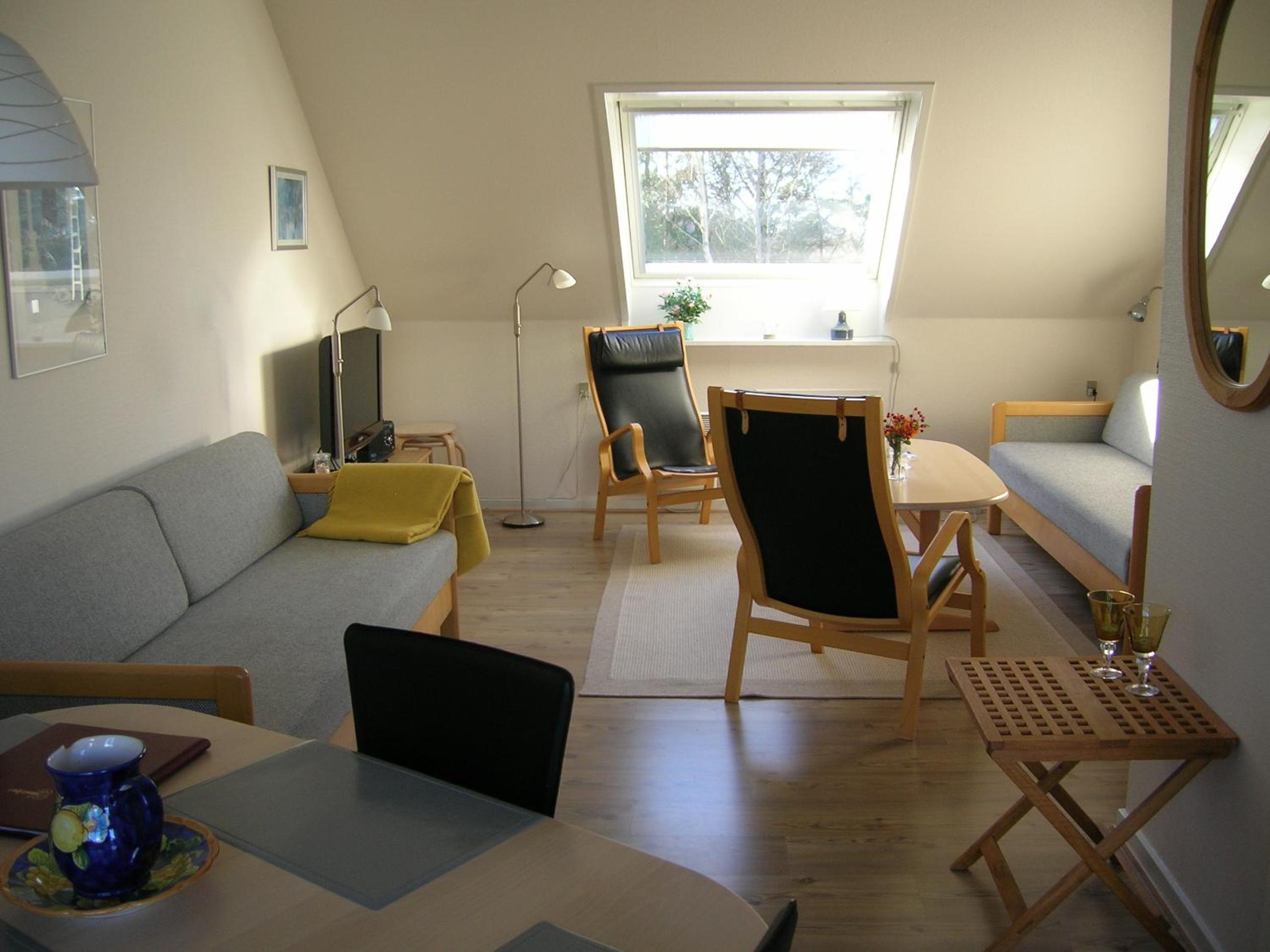Studio Apartment (2 adults + 2 children) - Photo 1