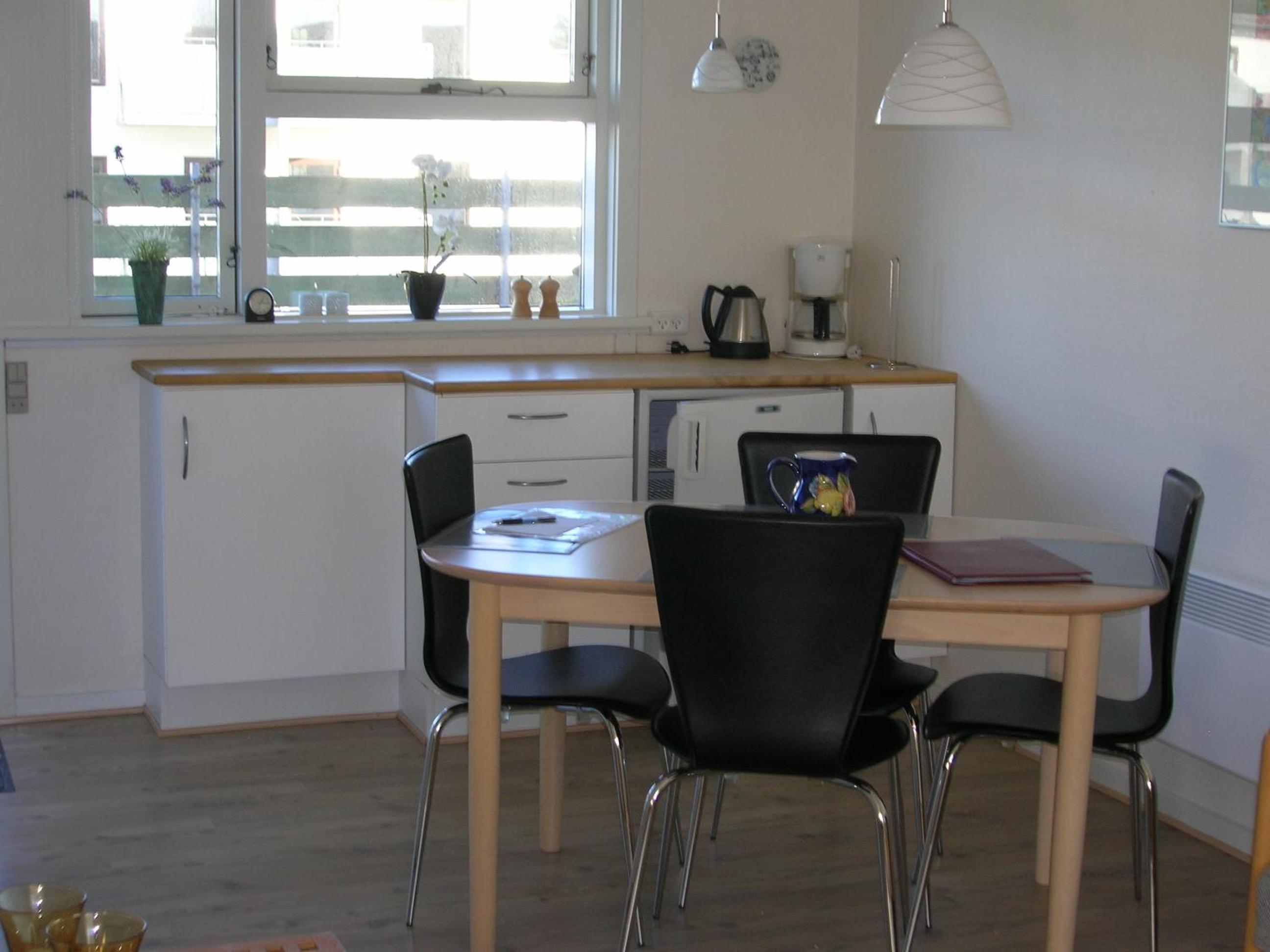 Studio Apartment (2 adults + 2 children) - Photo 4