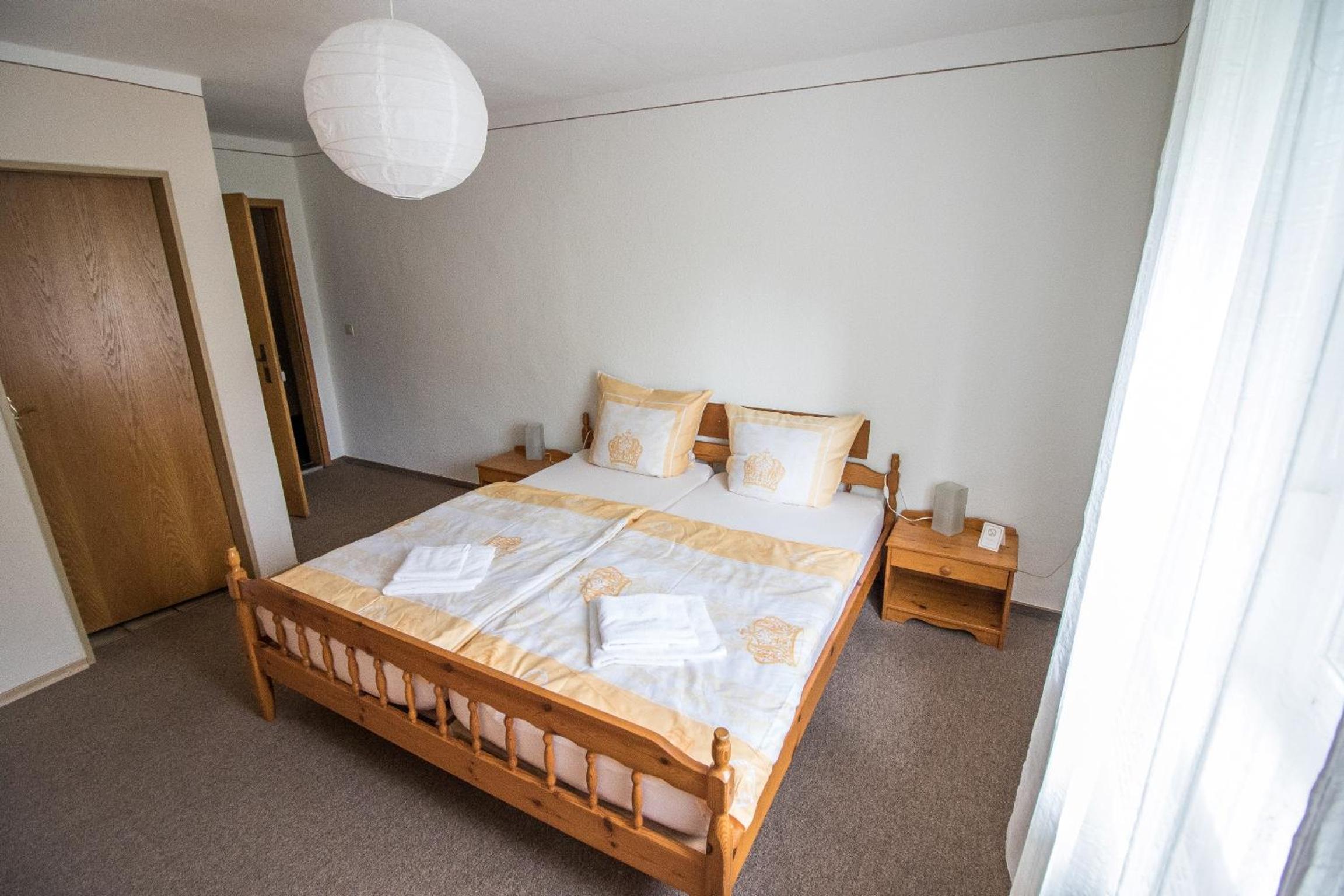 Double Room - Photo 3
