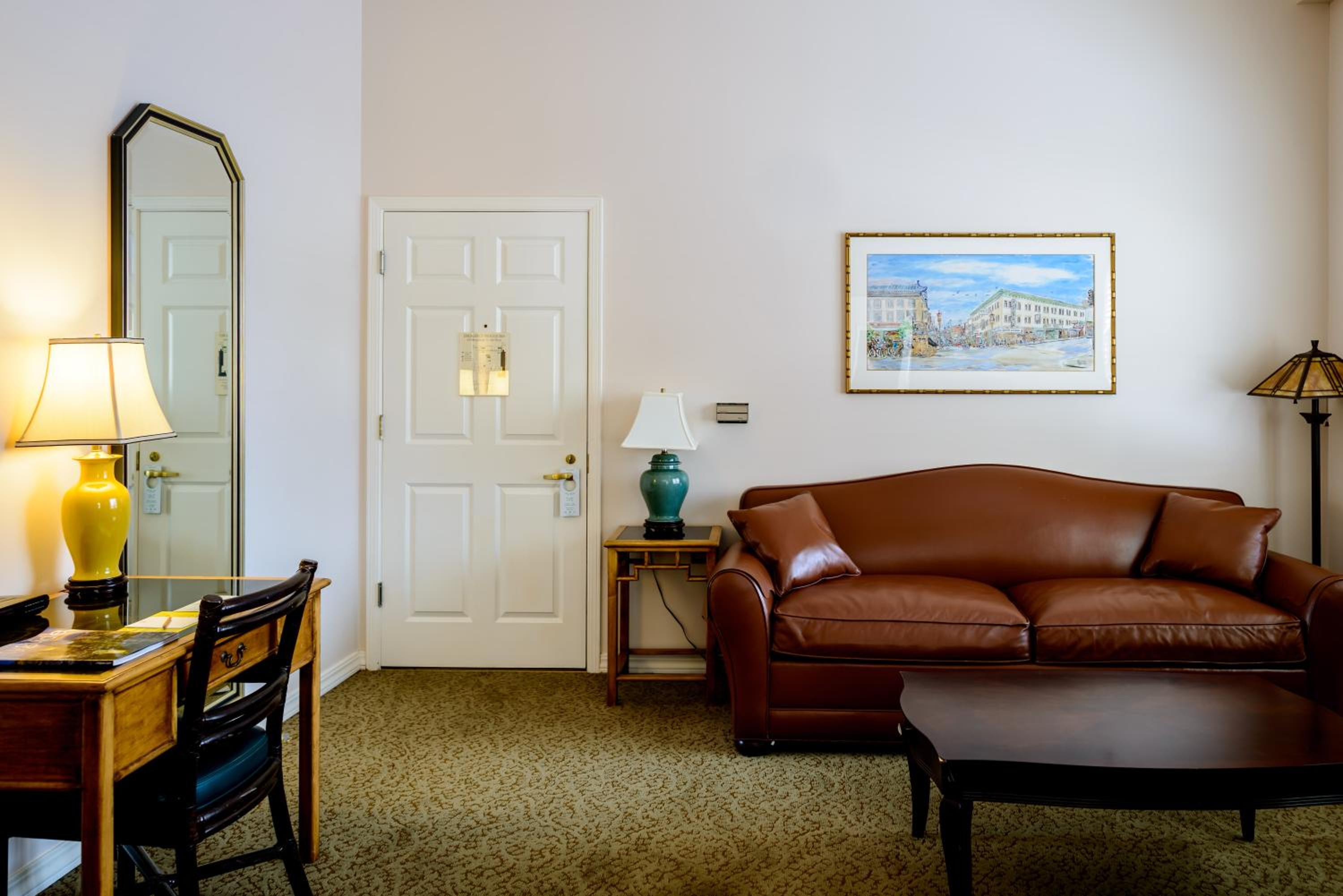 One-Bedroom Suite