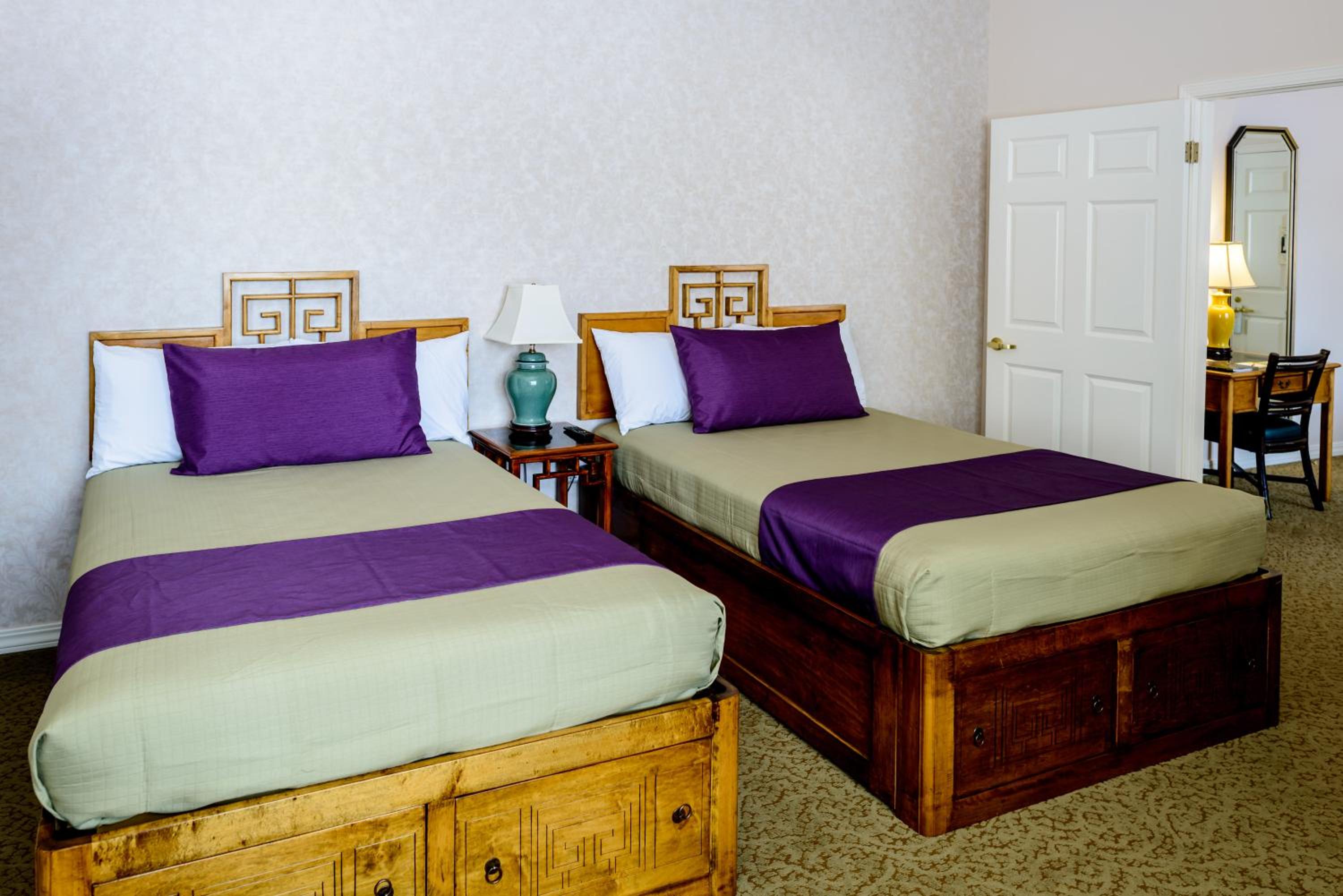 One-Bedroom Suite