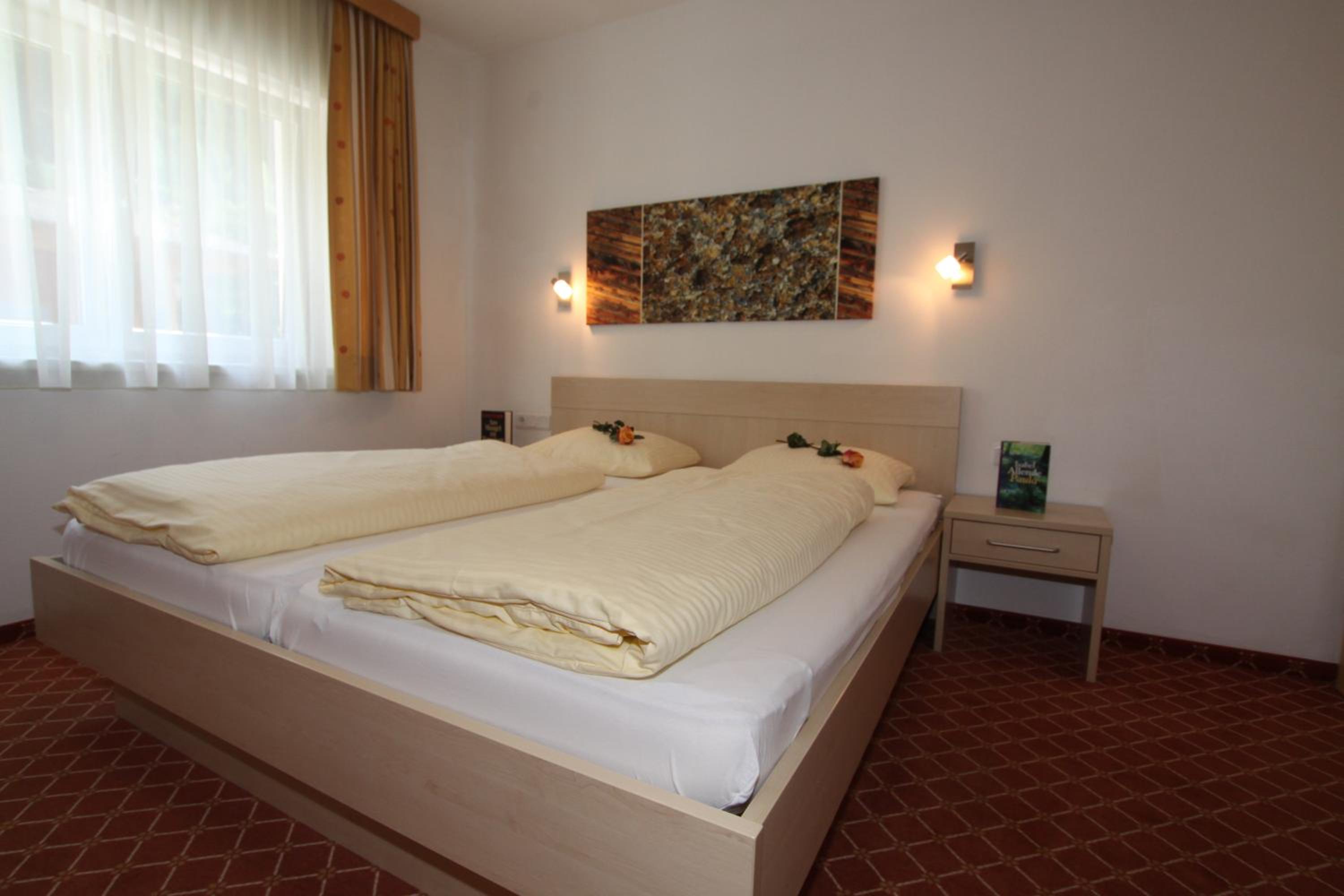 Two-Bedroom Apartment C (4 Adults)