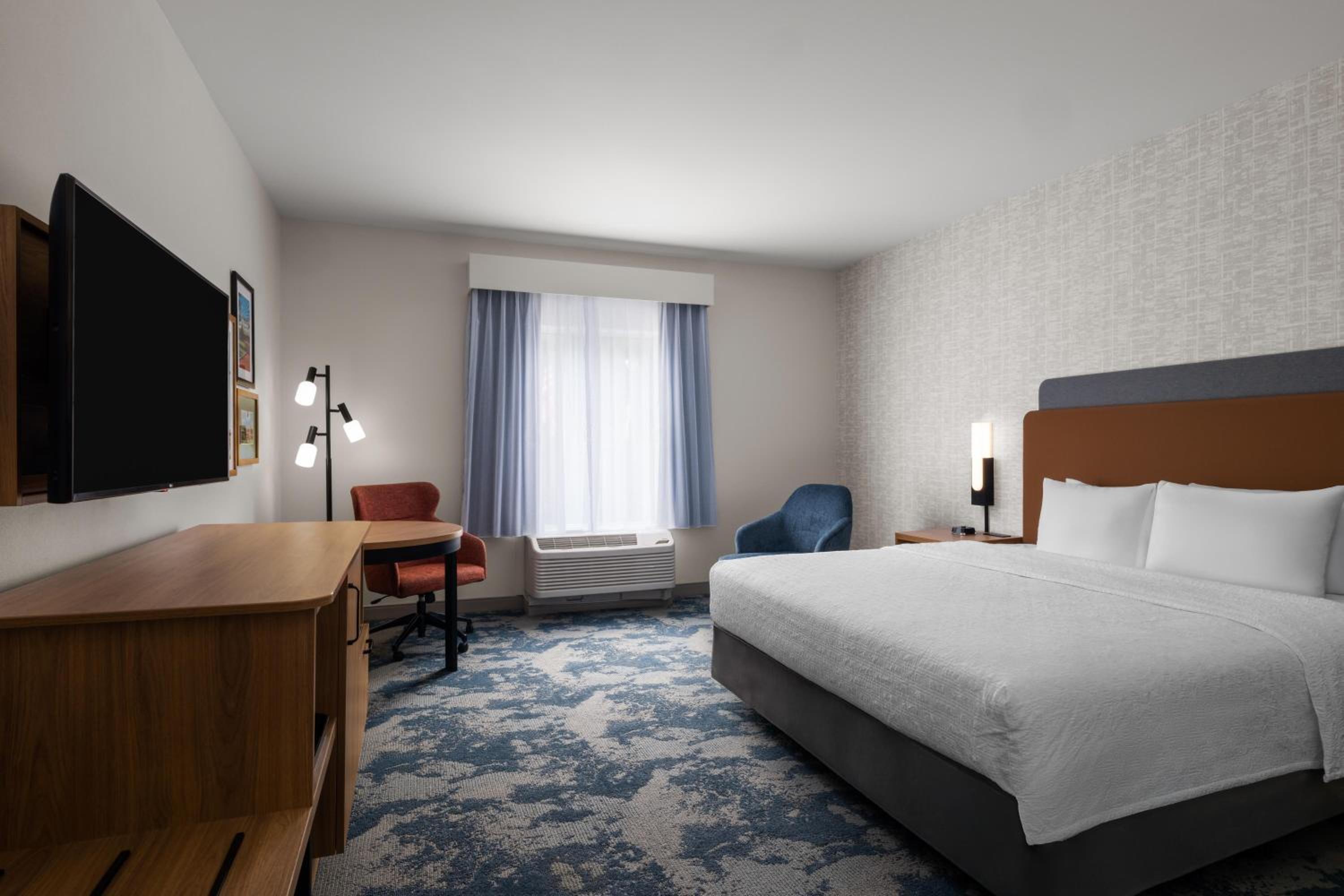 King Room - Mobility Access/Non-Smoking - Photo 2