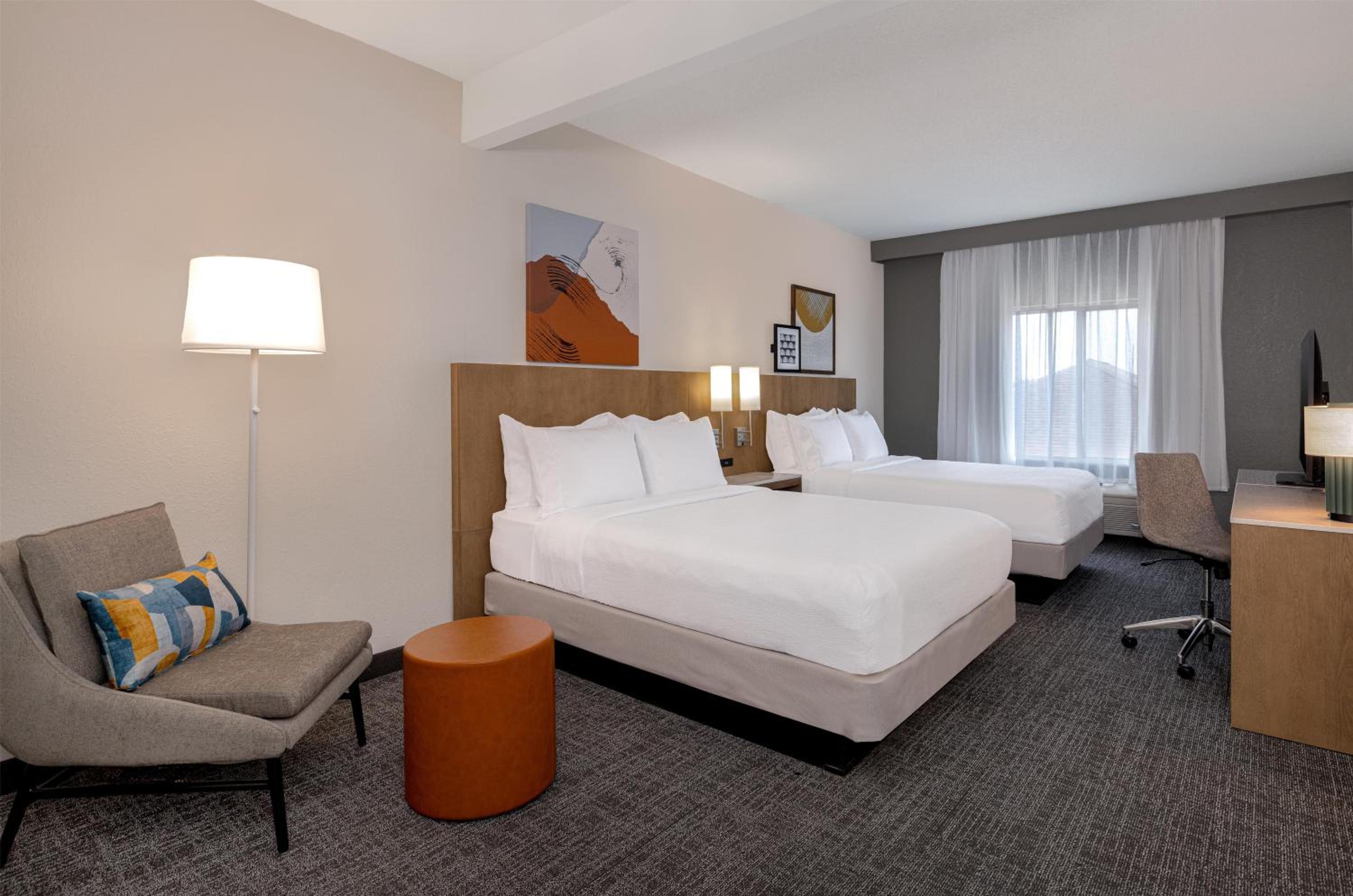 Queen Room with Two Queen Beds - Photo 1
