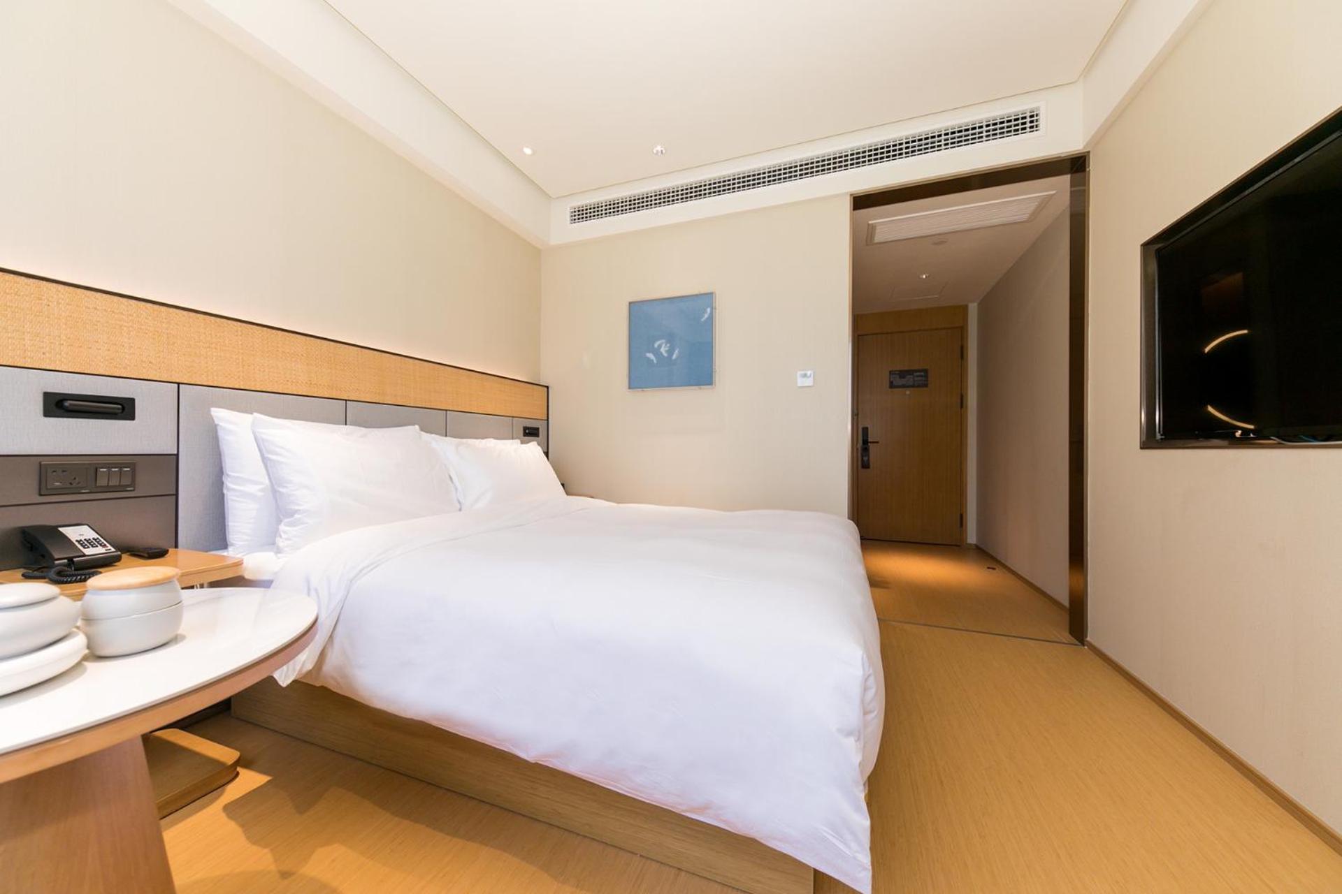 Double Room with Inner Window