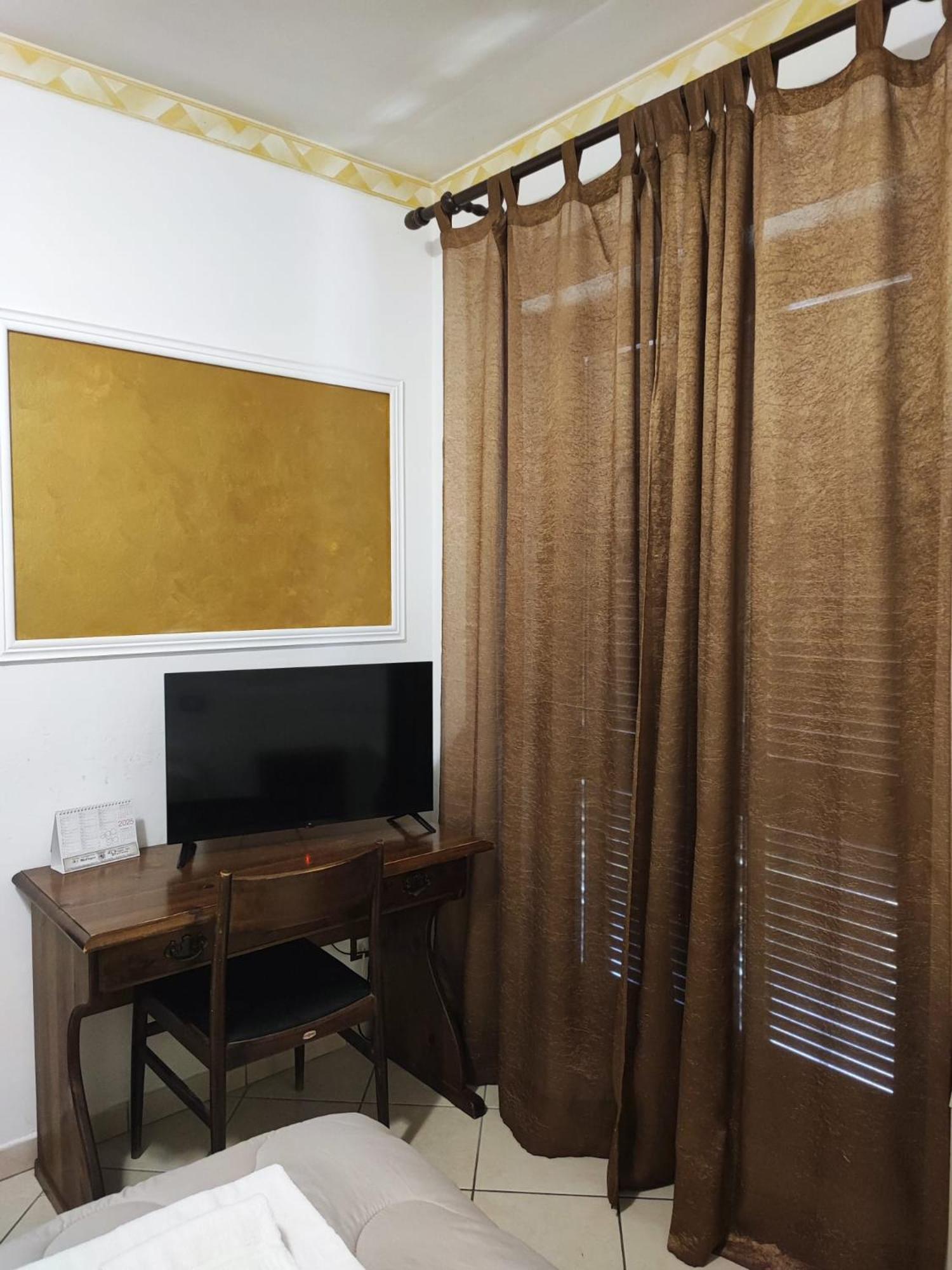 Double or Twin Room with Balcony photo 1