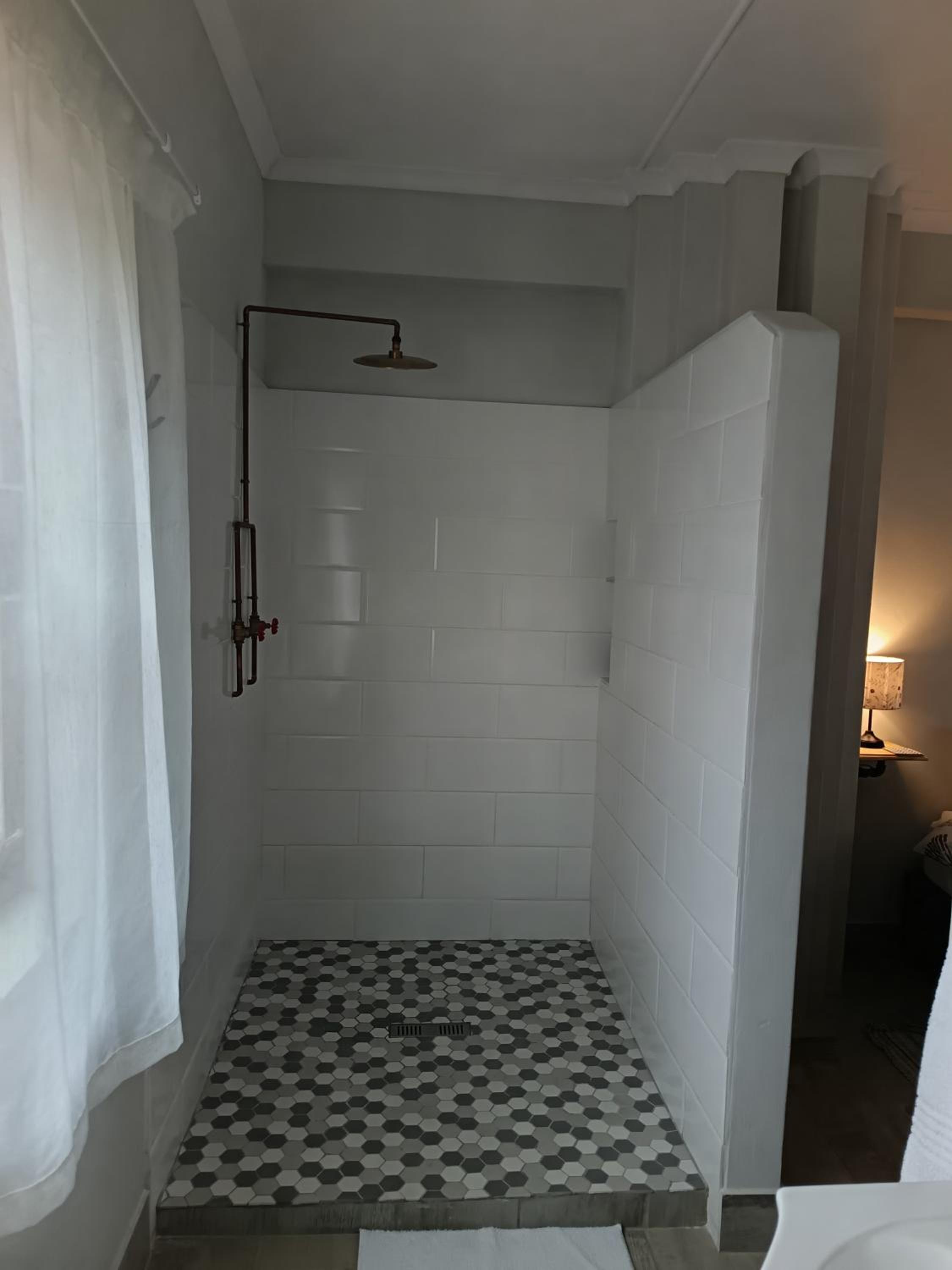 Basic Double Room photo 1