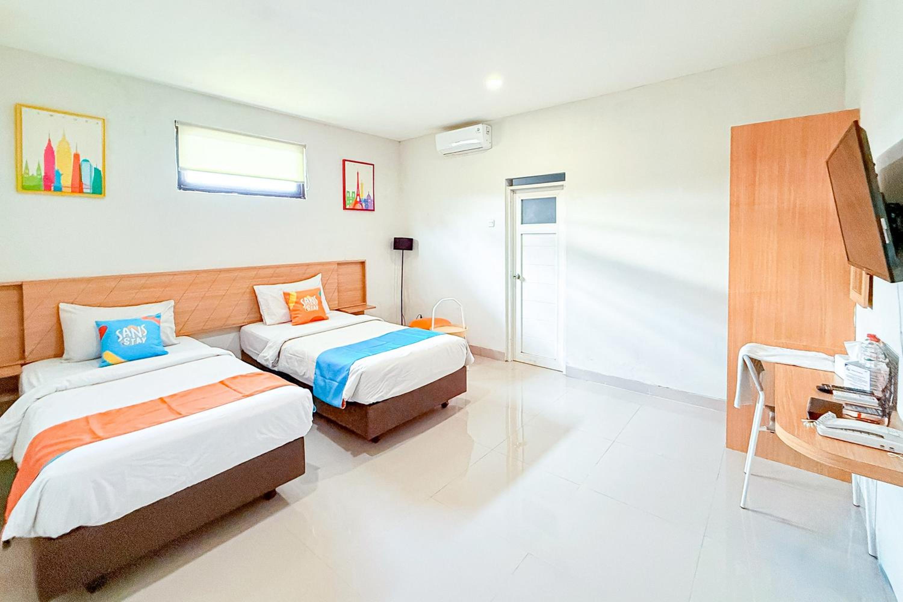 Deluxe Twin Room - Photo 7