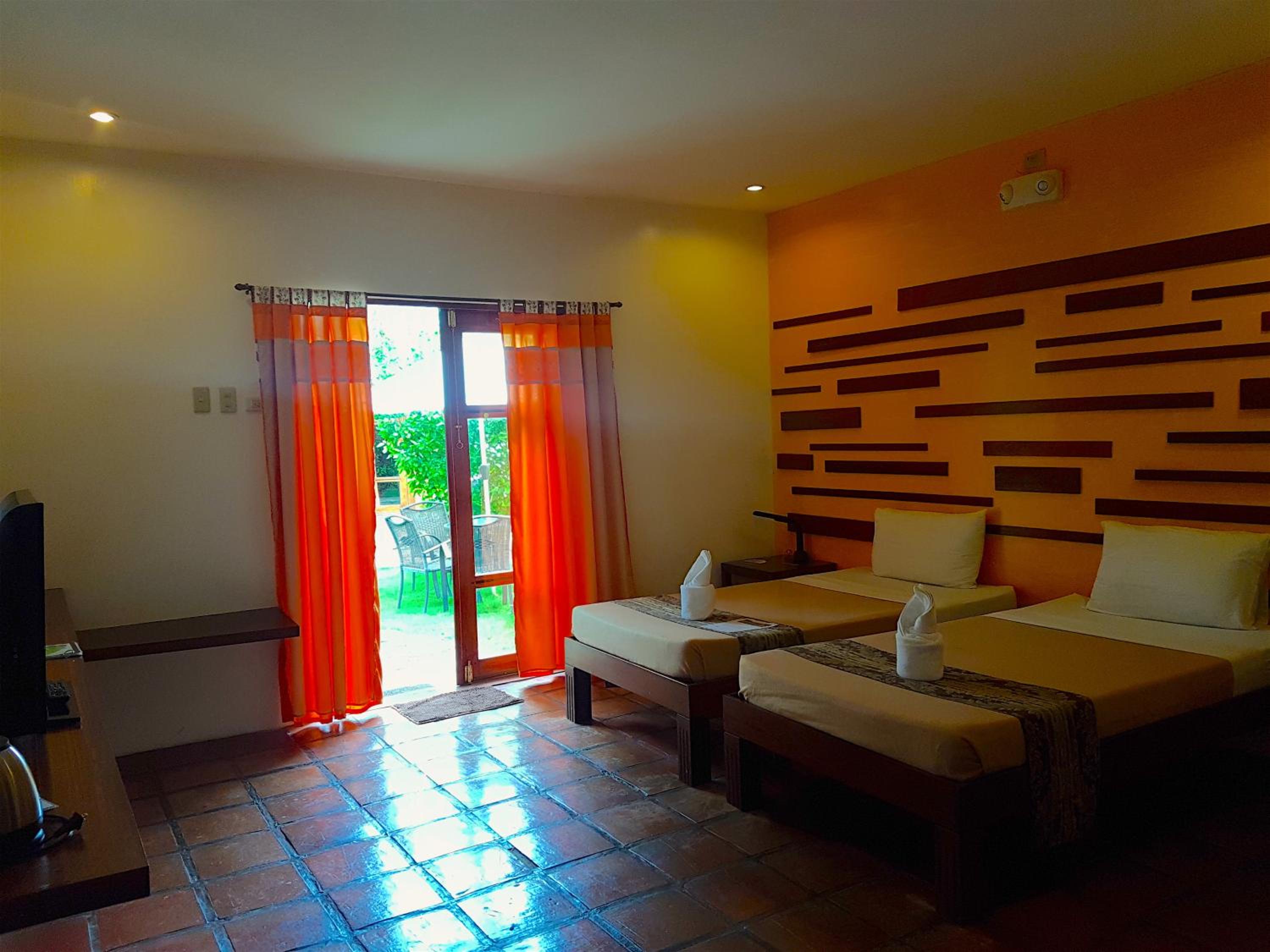 Standard Deluxe Room photo 3