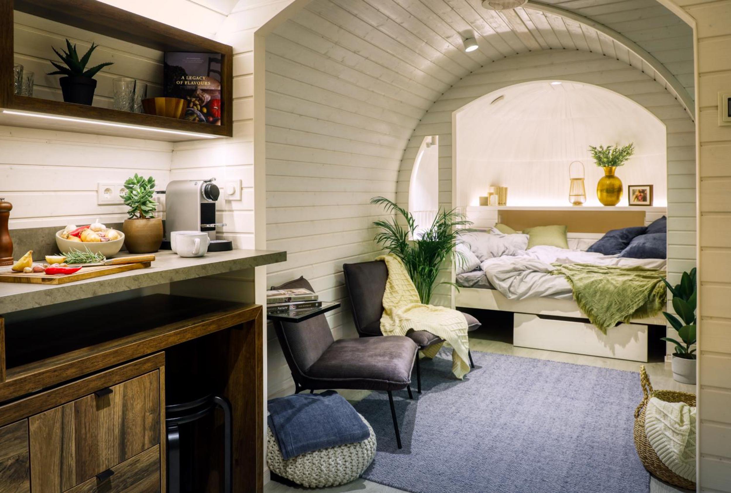 Suite with Garden View