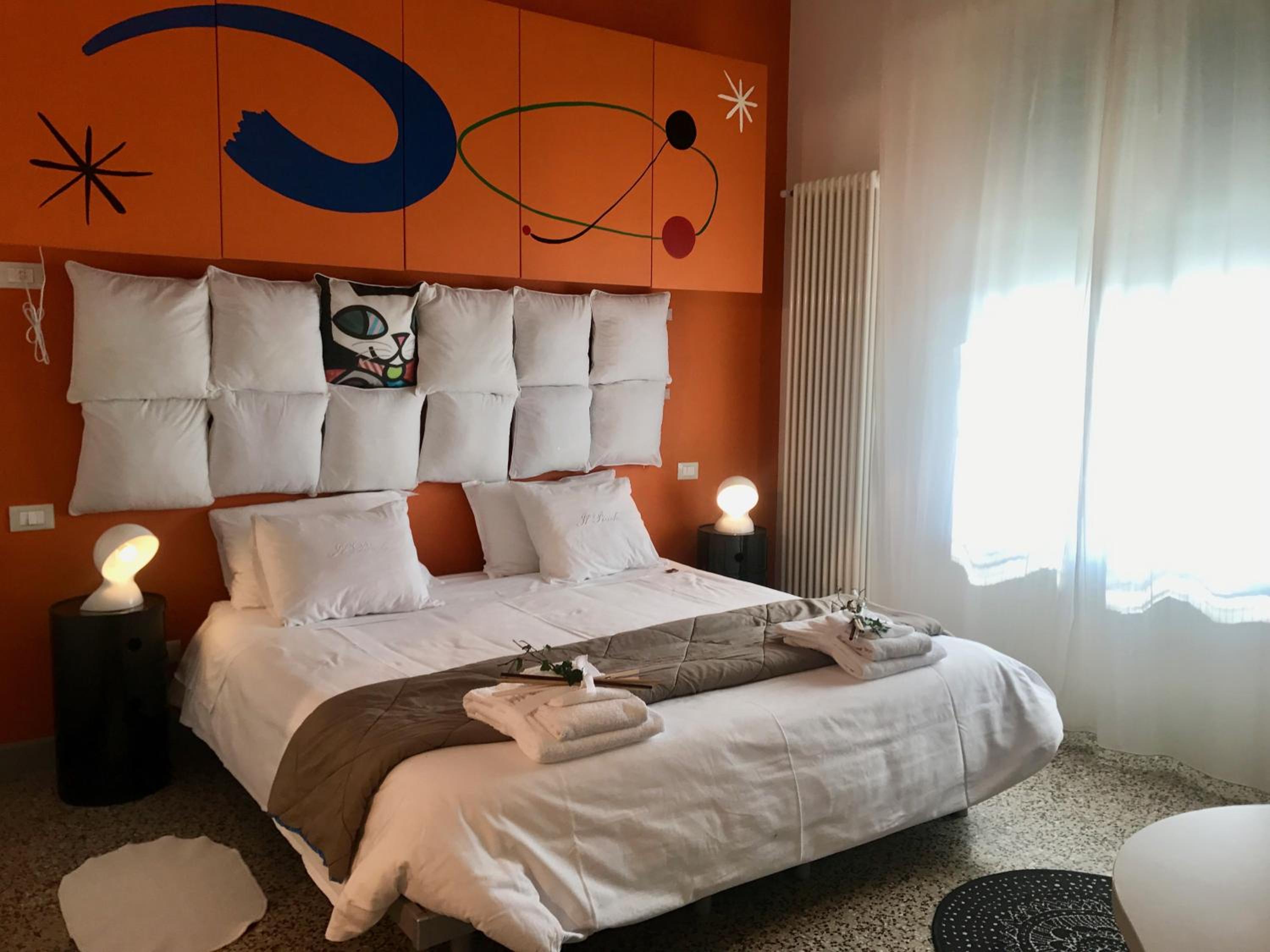 Deluxe Double or Twin Room with Balcony