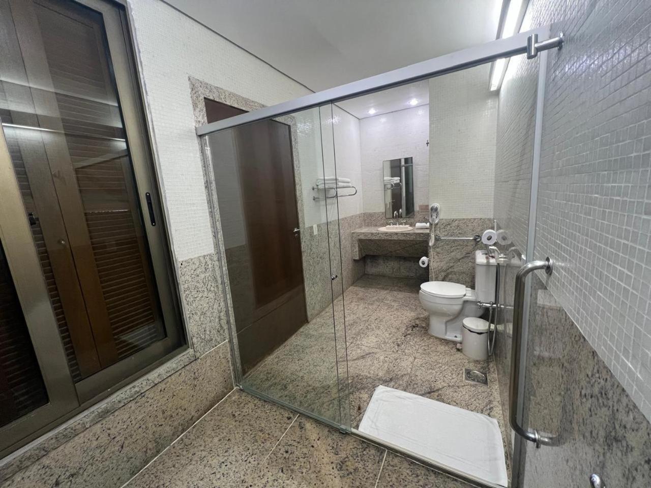 Double or Twin Room - Disability Access photo 3