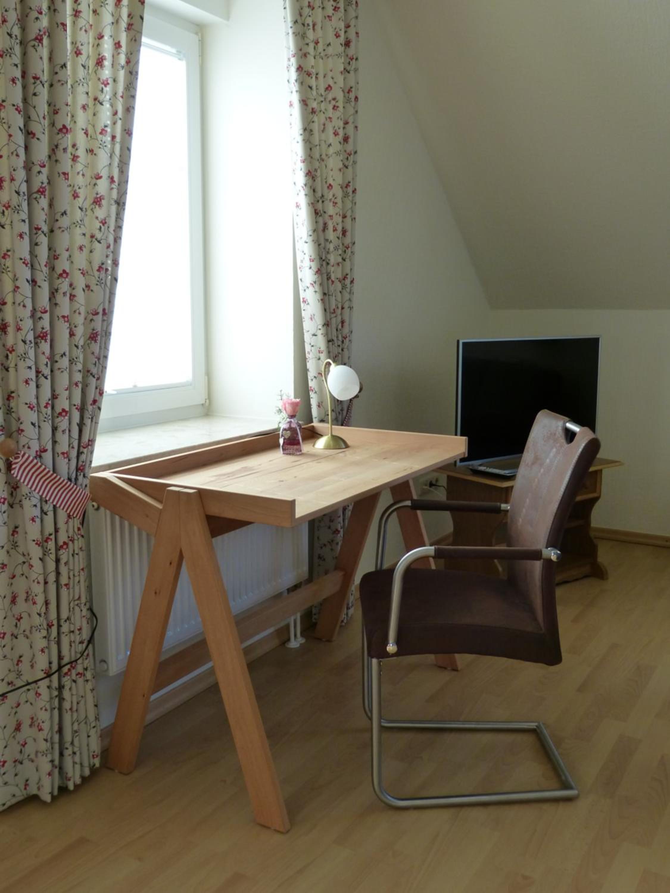 One-Bedroom Apartment photo 3