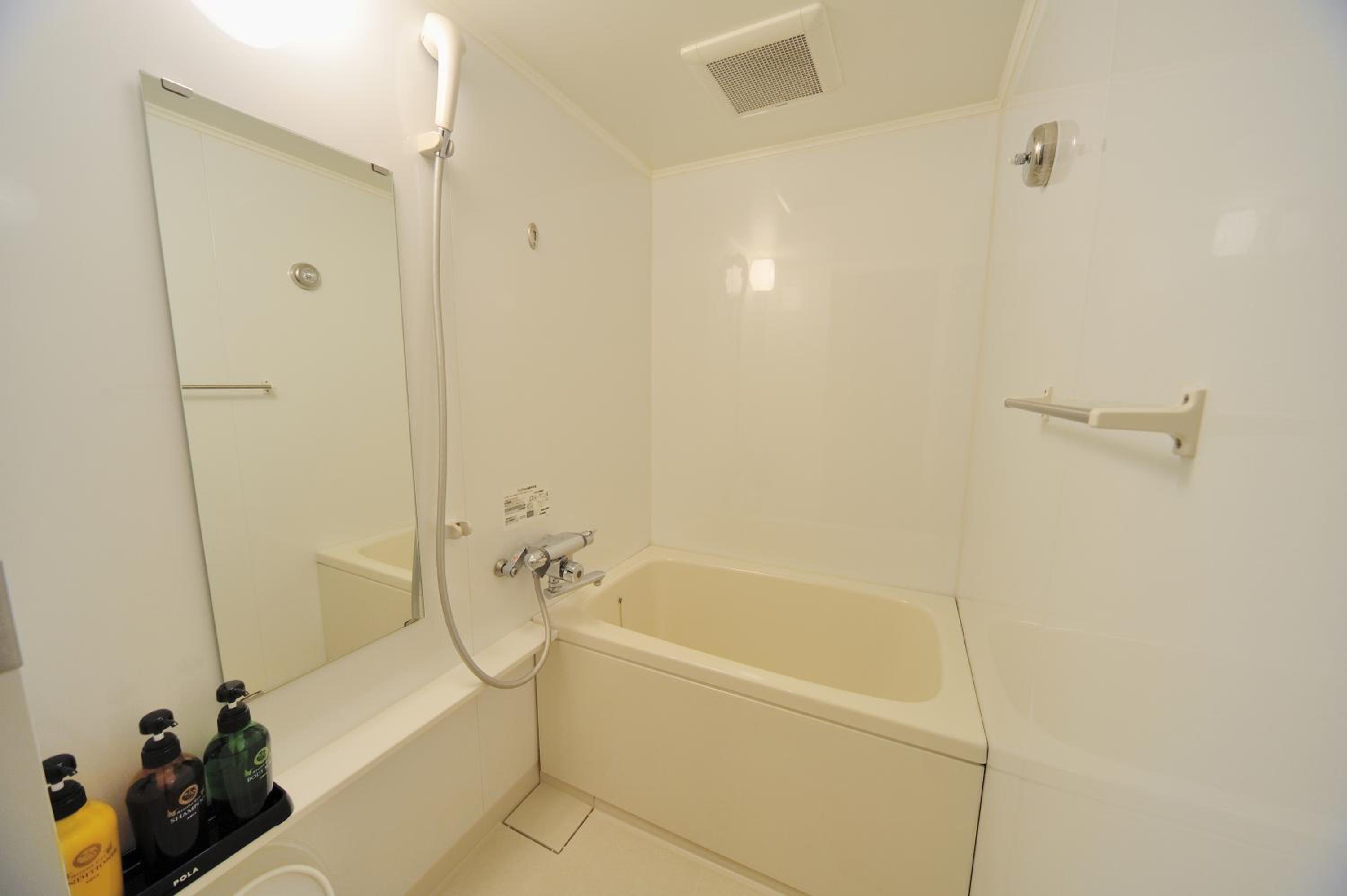 Compact Double Room - Non-Smoking photo 3