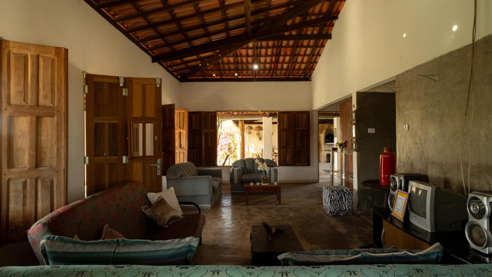 Four-Bedroom House photo 3