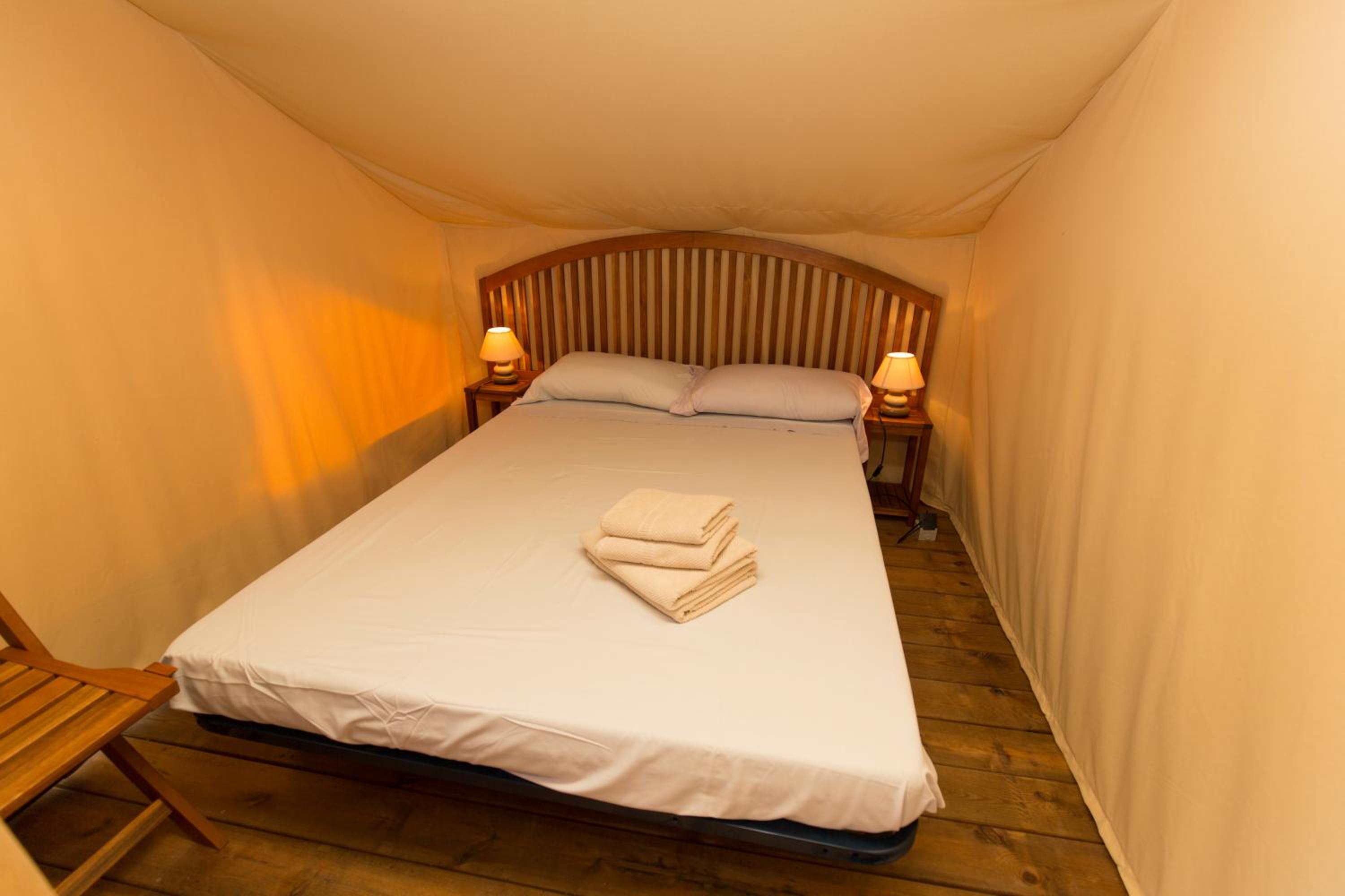 Basic Tent (2 adults) - Photo 3