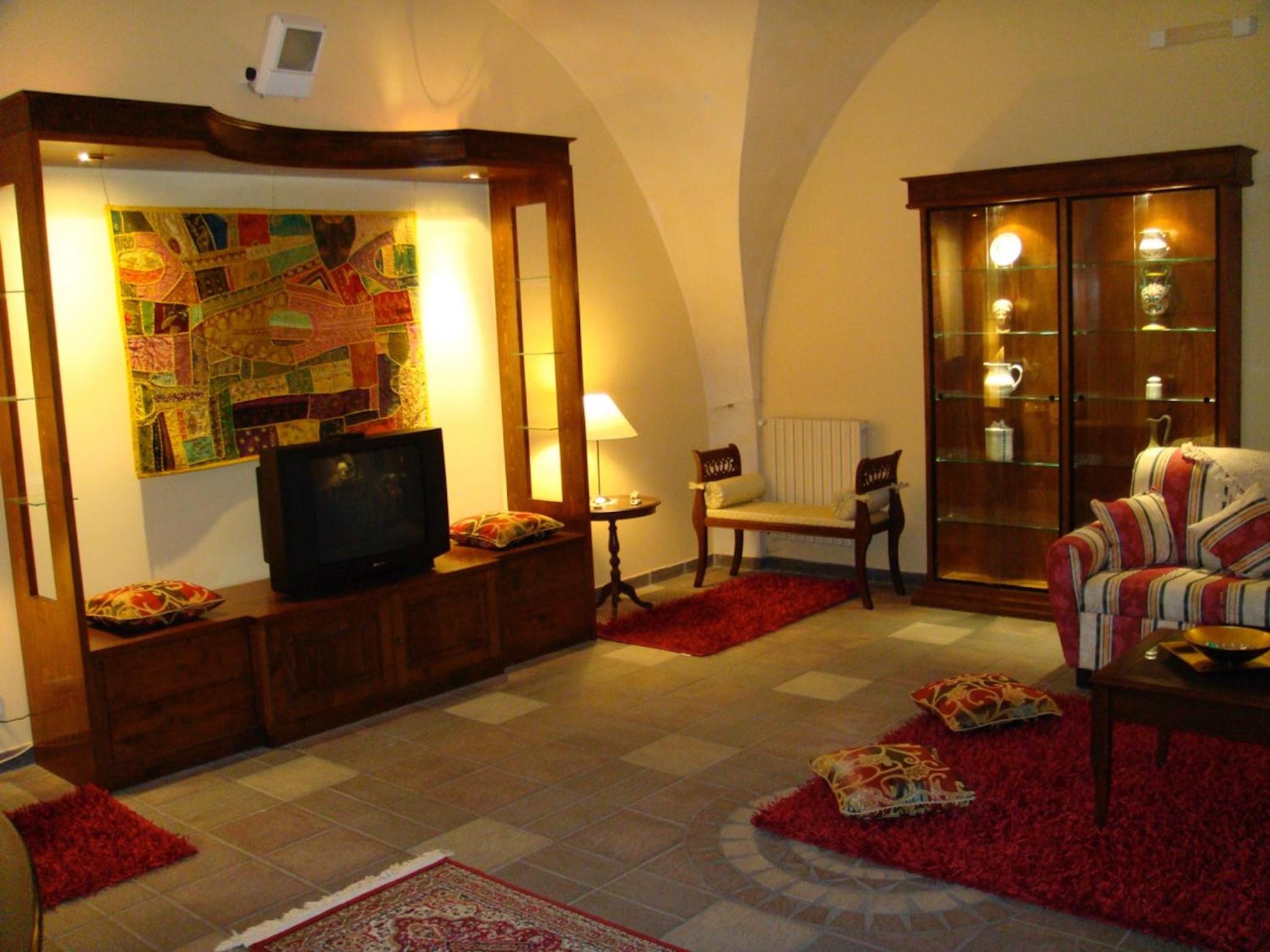 Deluxe Room - Photo 4