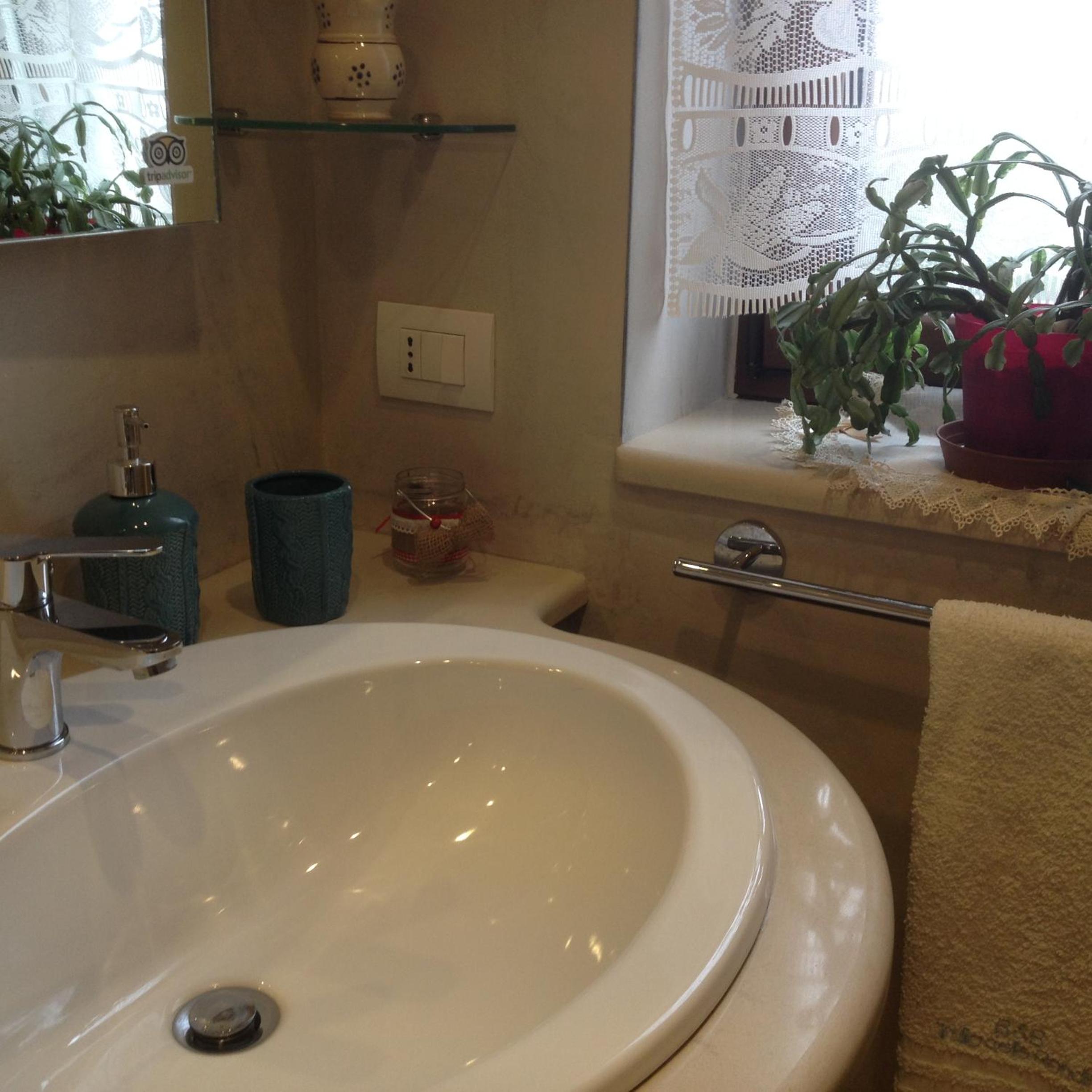 Double Room with Extra Bed - Photo 5