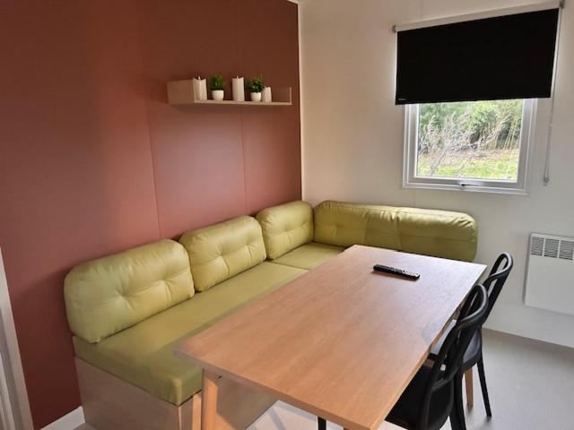 Mobile Home photo 1