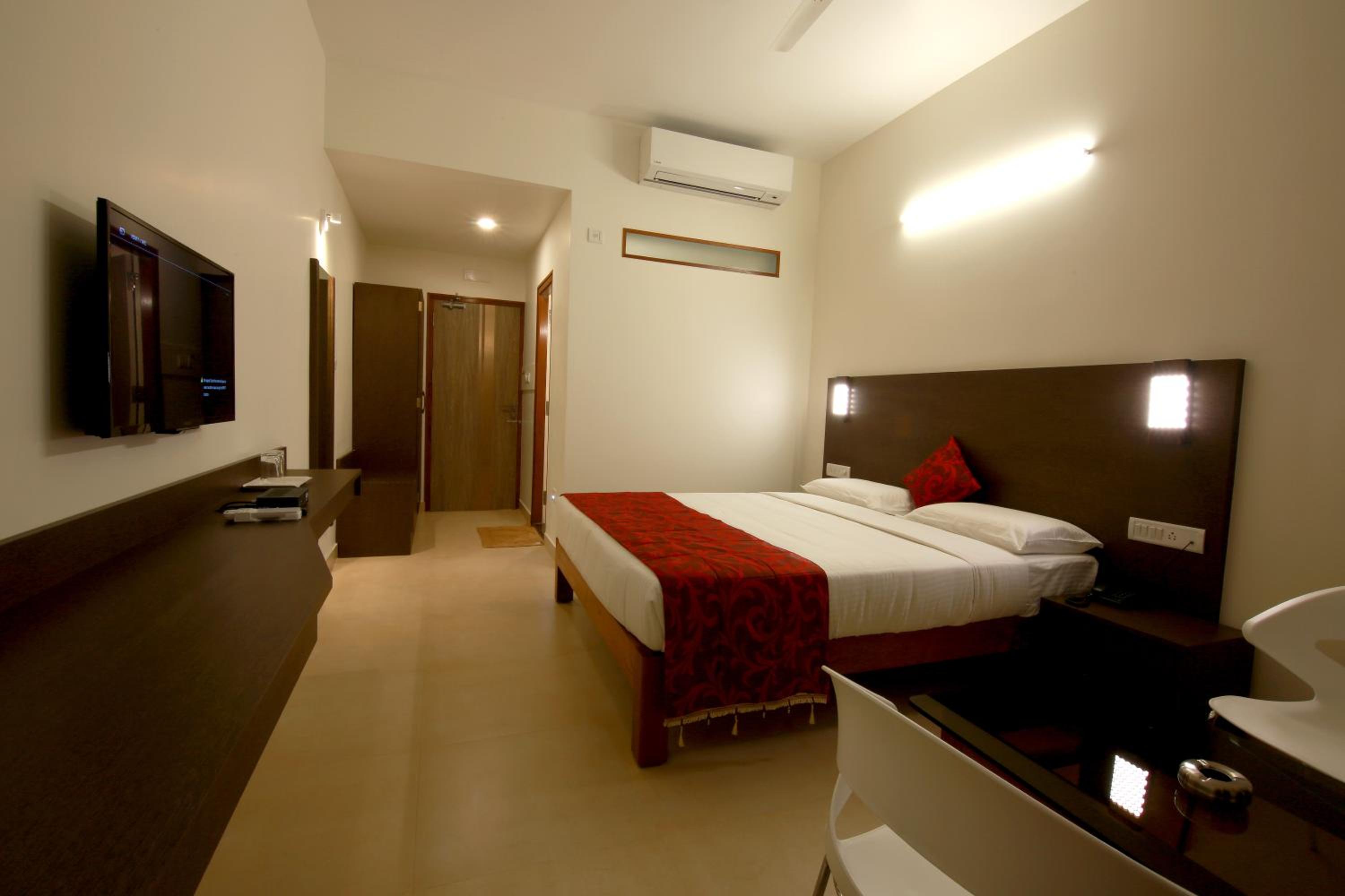 Deluxe Double Room - Photo 2