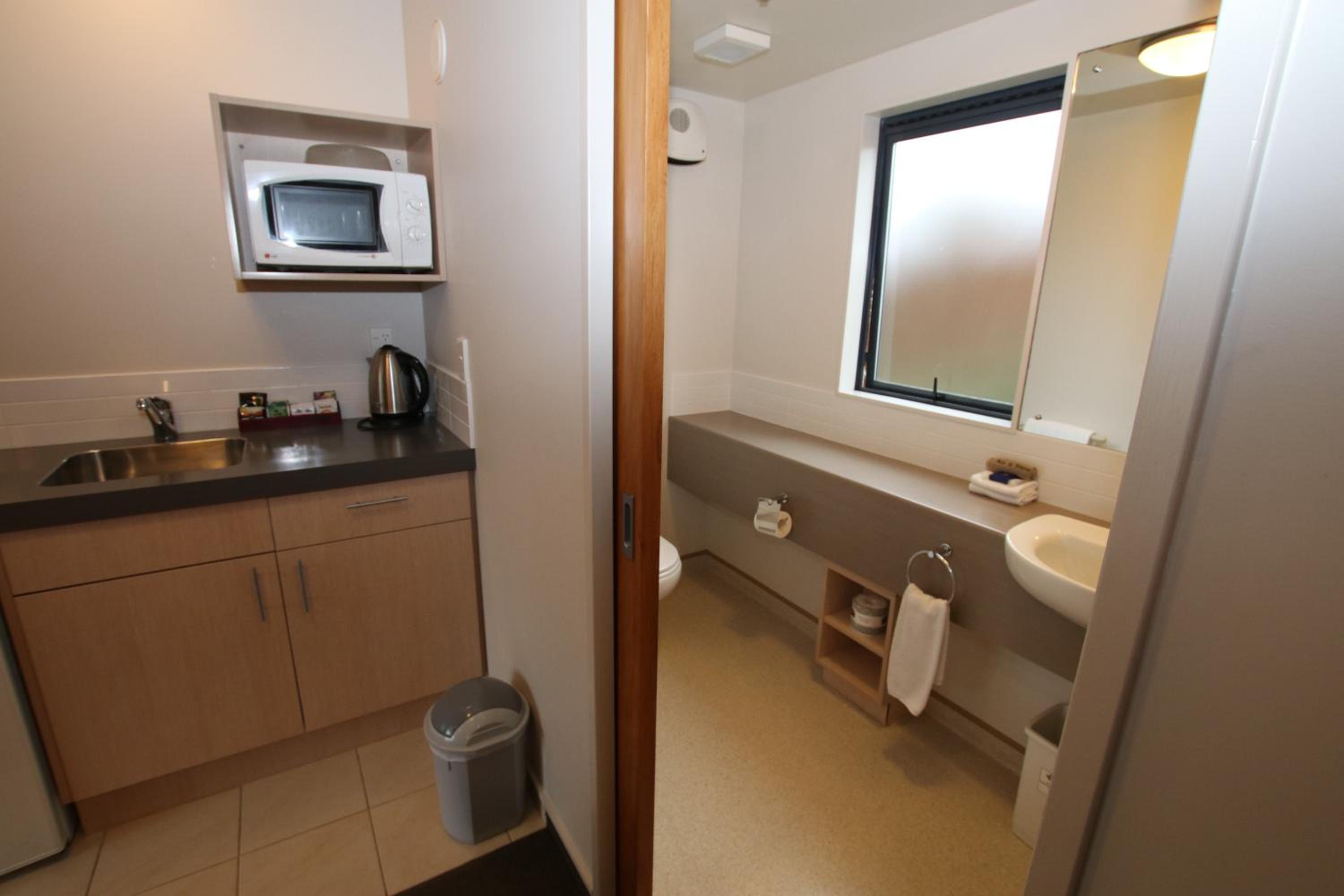 Standard Triple Room photo 3