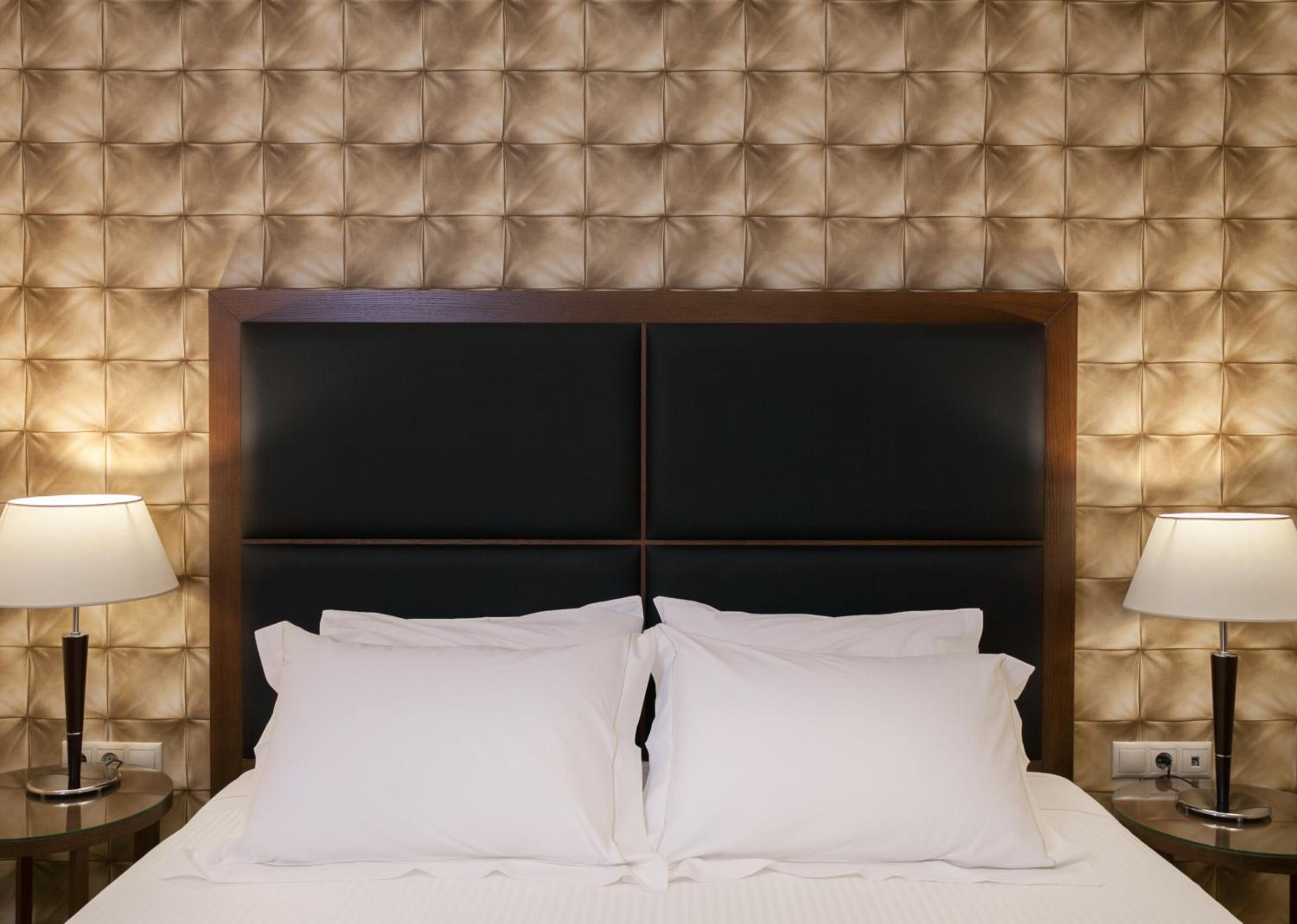 Standard Double Room - Photo 7