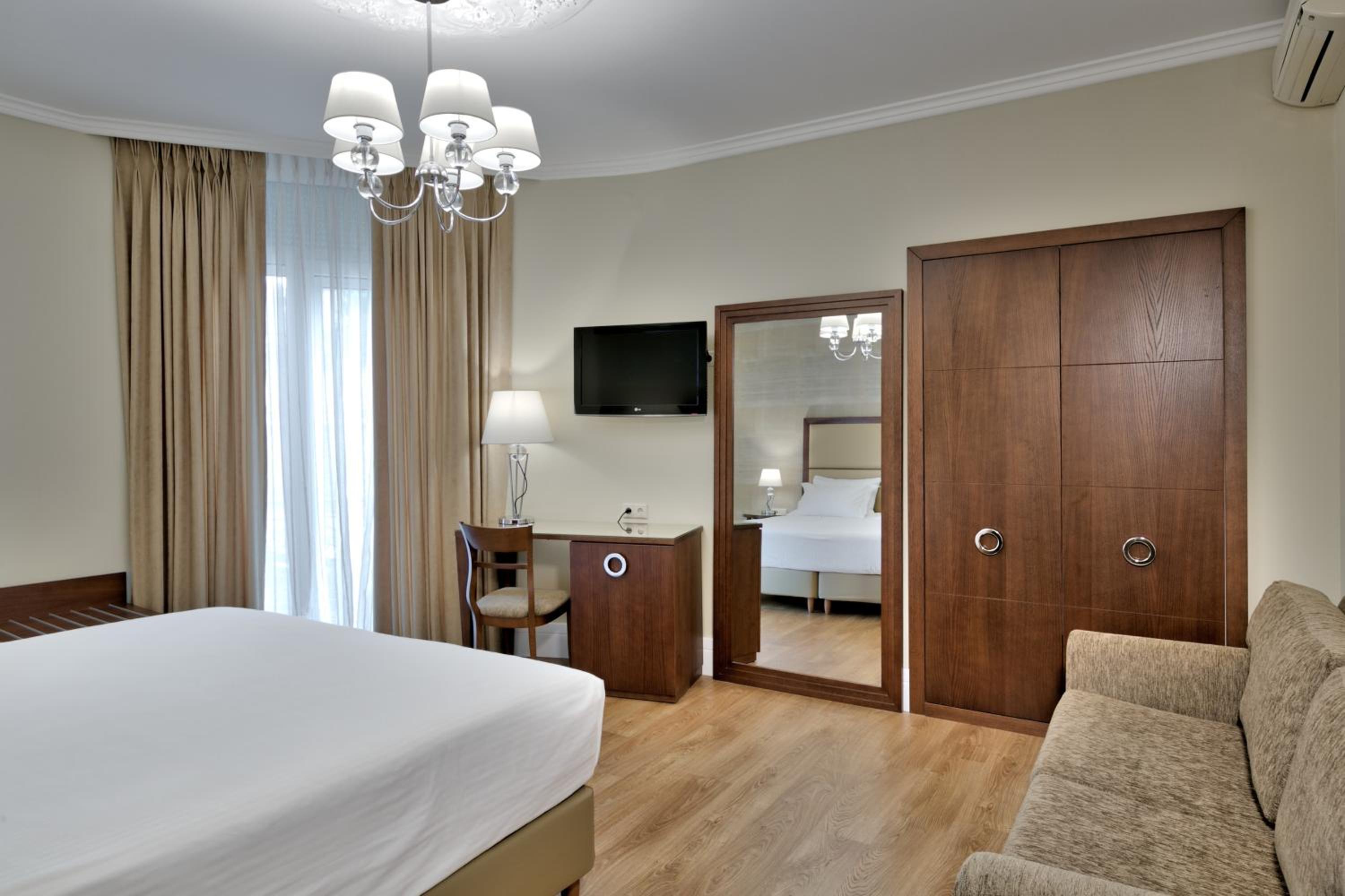 Superior Double Room photo 3