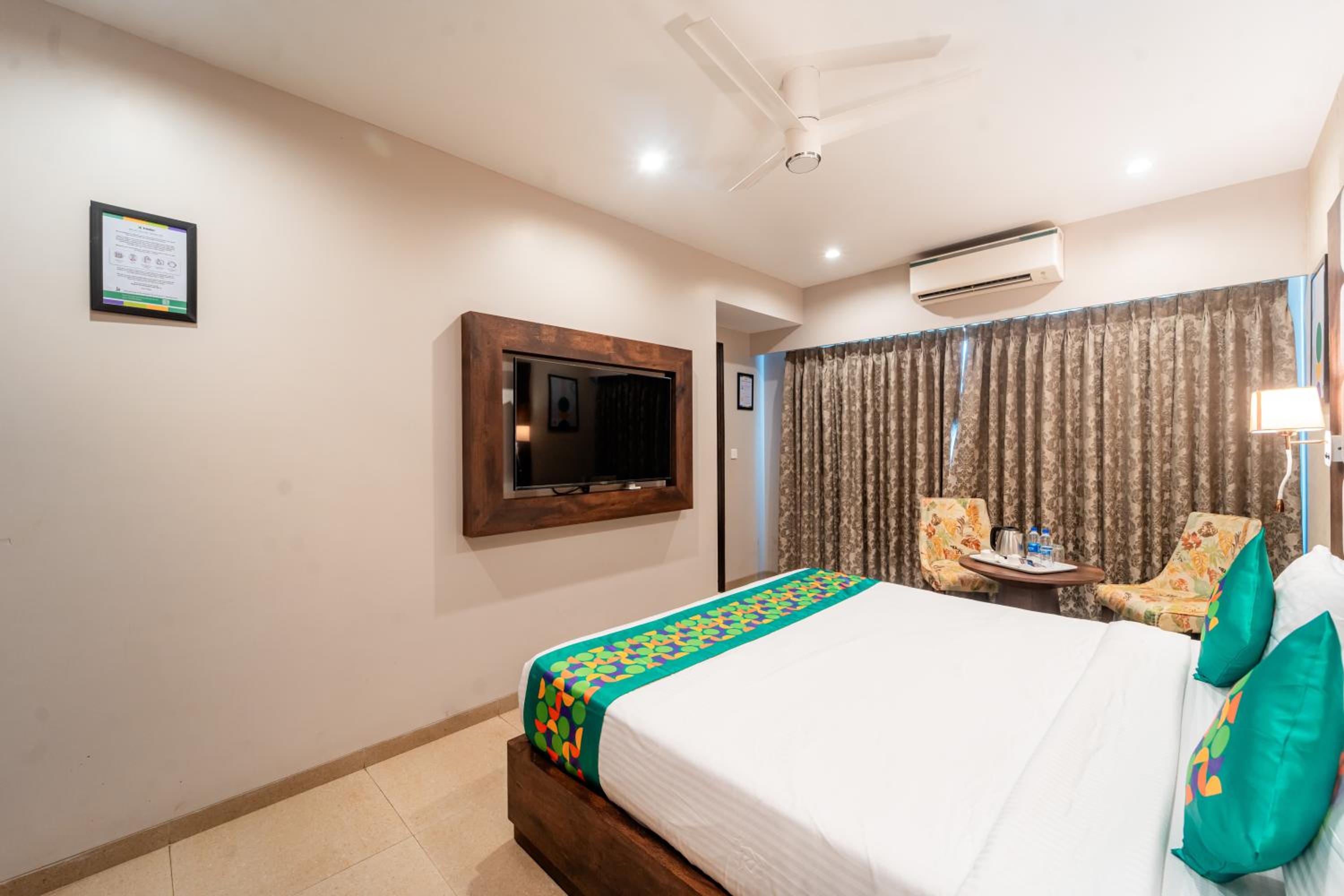 Standard Room - Photo 7