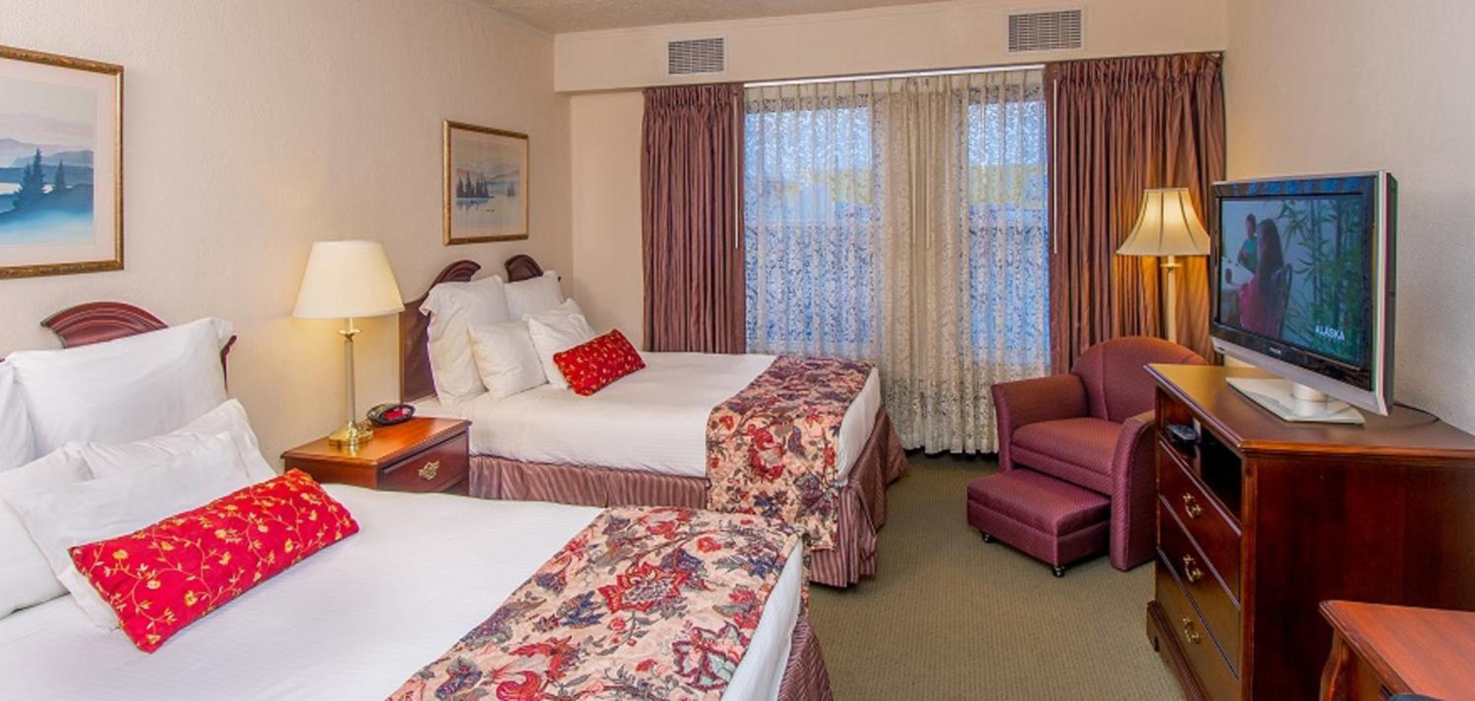 Standard Double Room with Two Double Beds photo 1