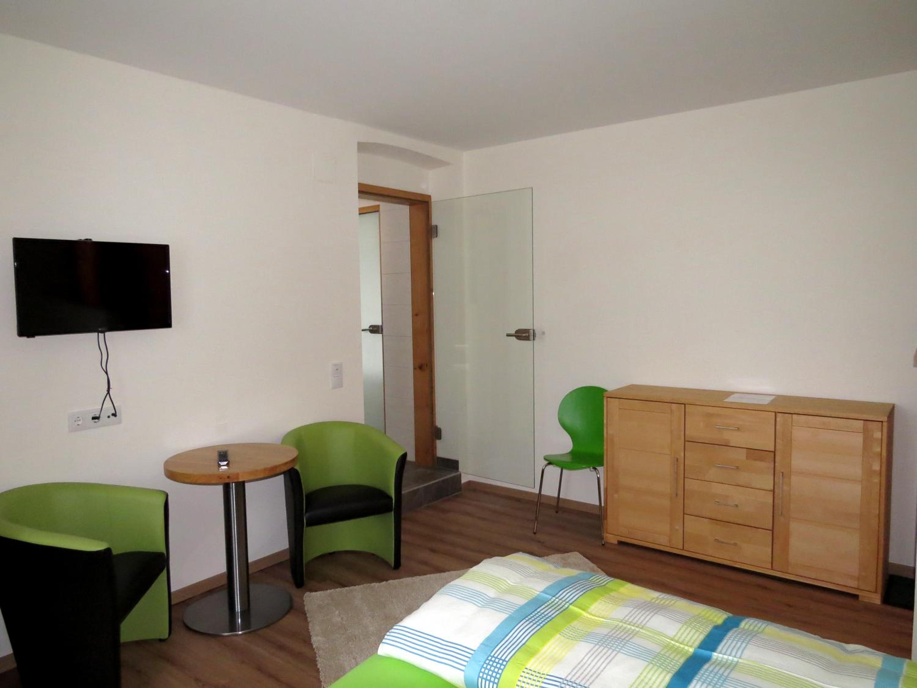 Double Room with Private Bathroom photo 3