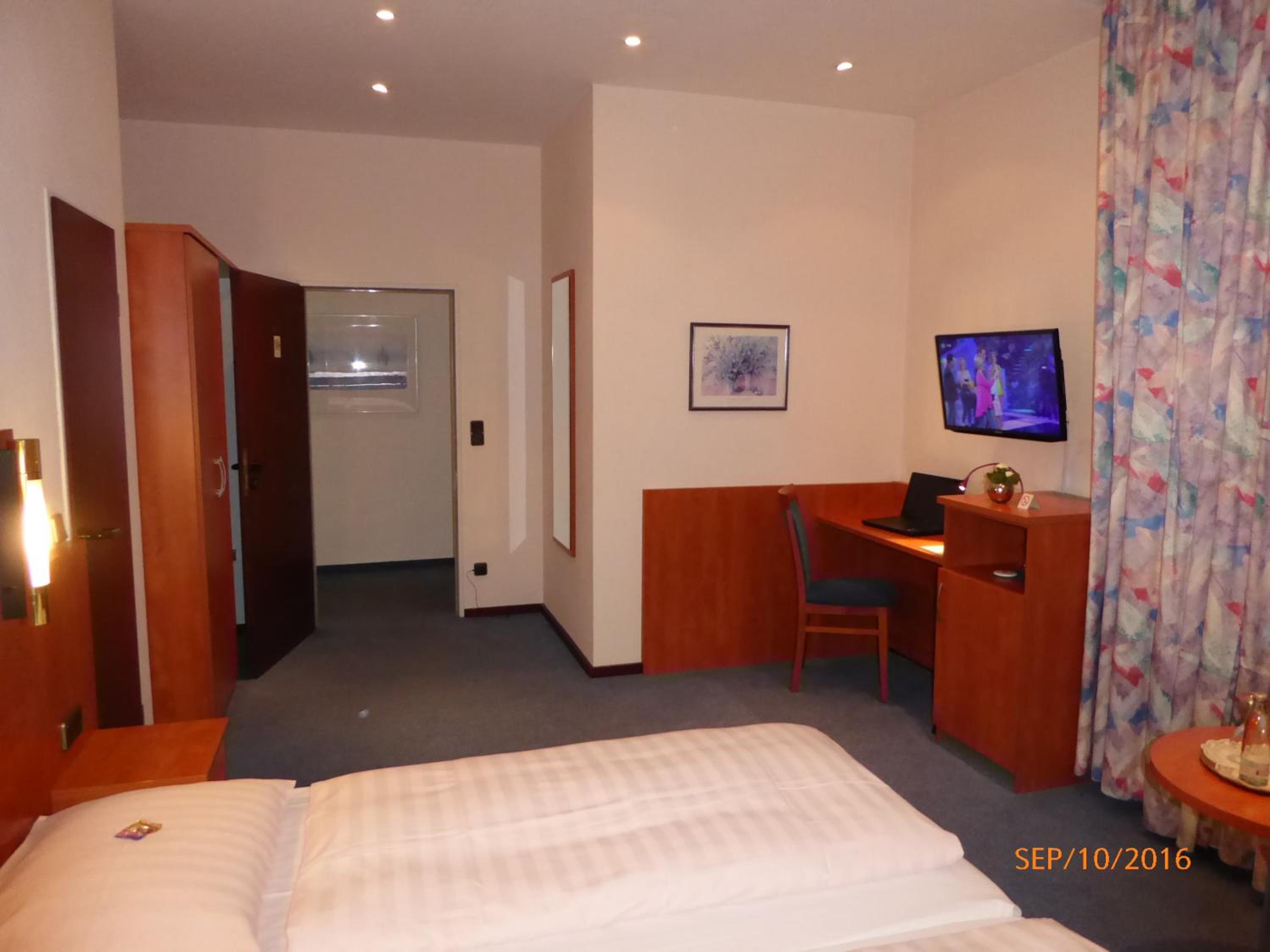 Double Room photo 2