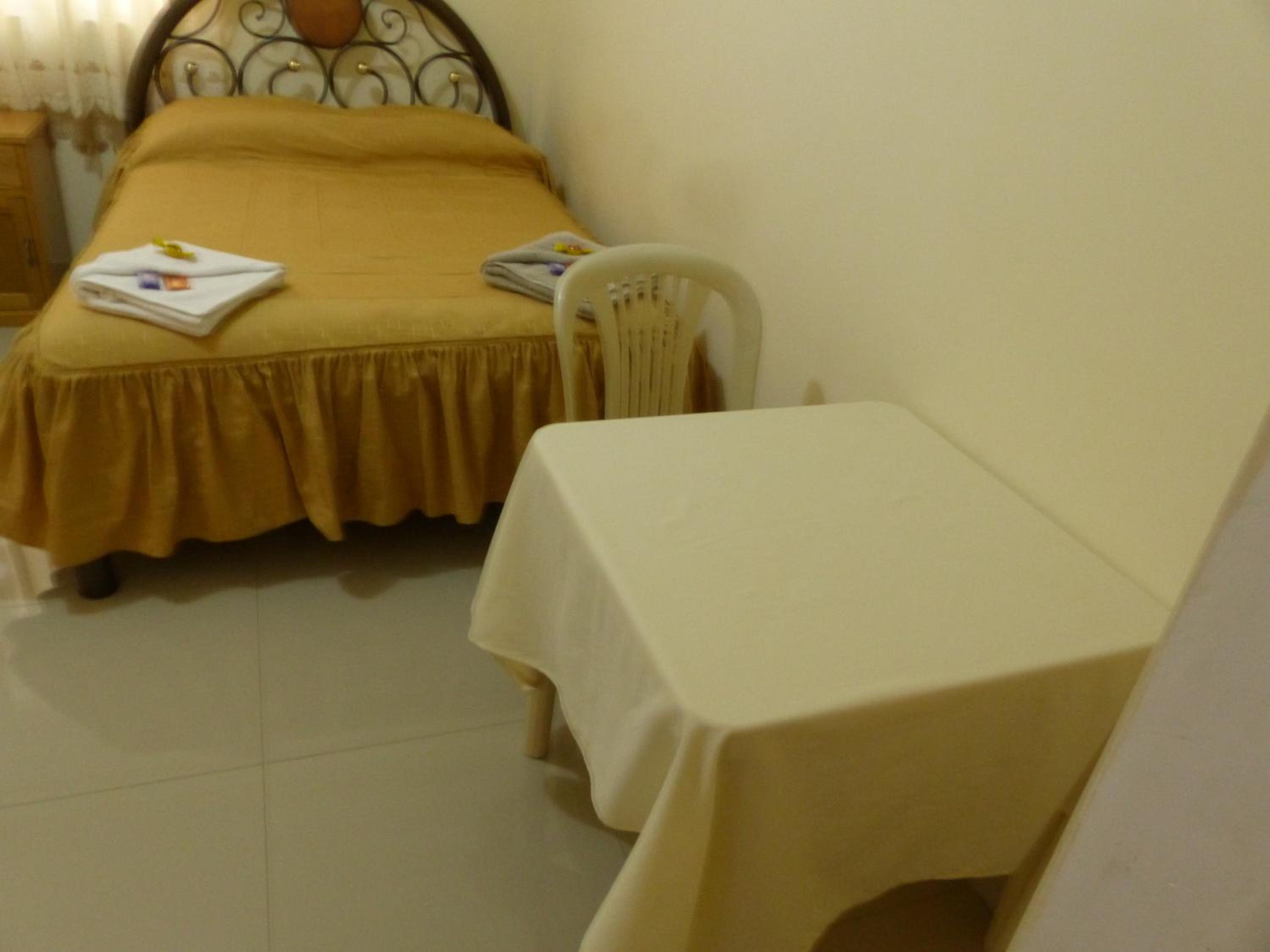 Deluxe Double Room with Shower photo 3