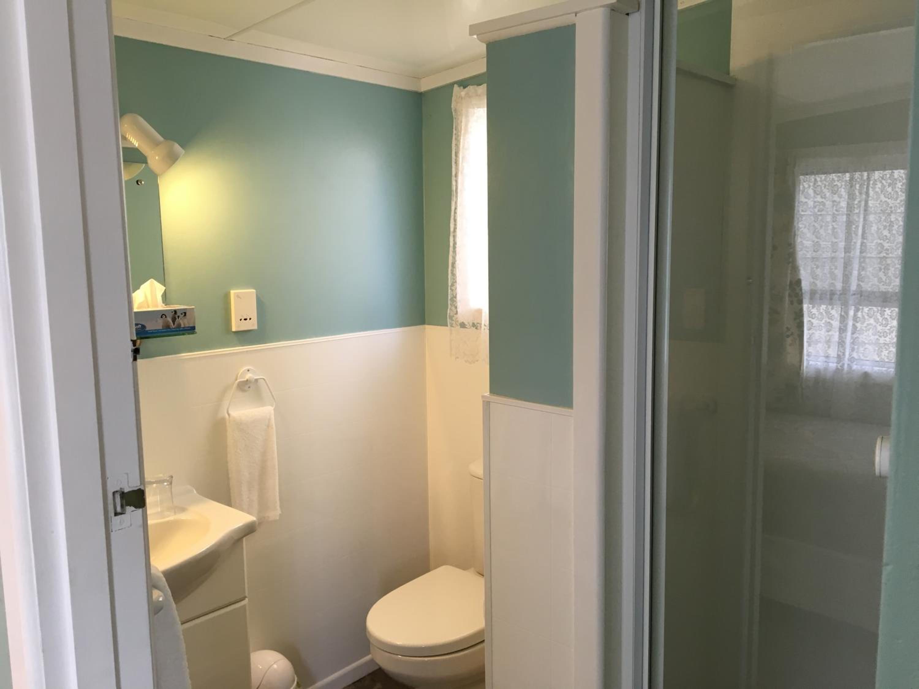 Twin Room - Room 5 photo 2