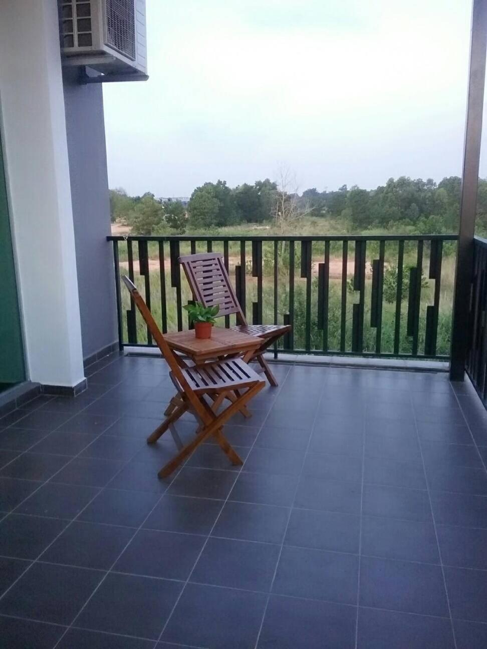 King Room with Mountain View photo 3