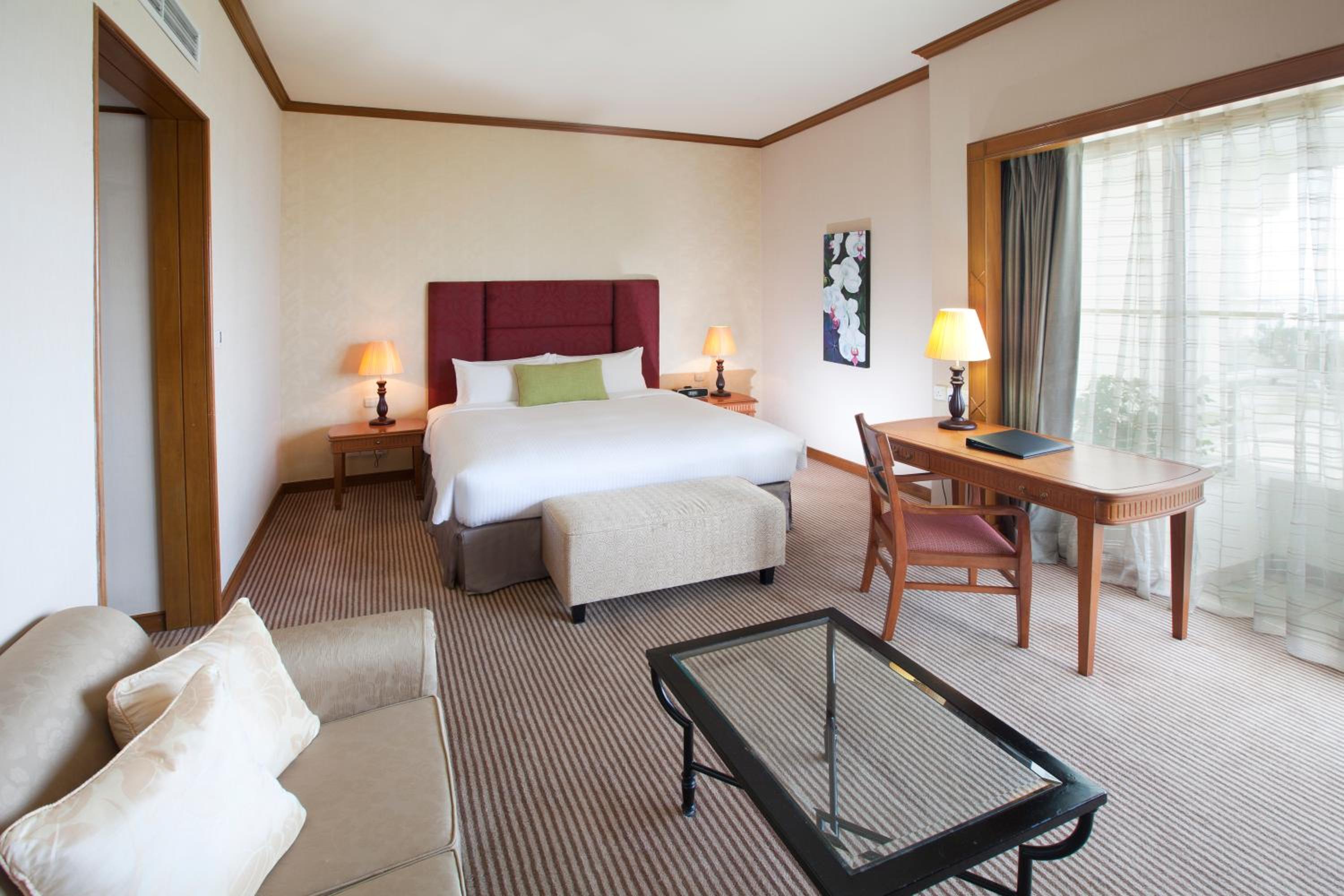 Executive Room with Harbor View photo 3