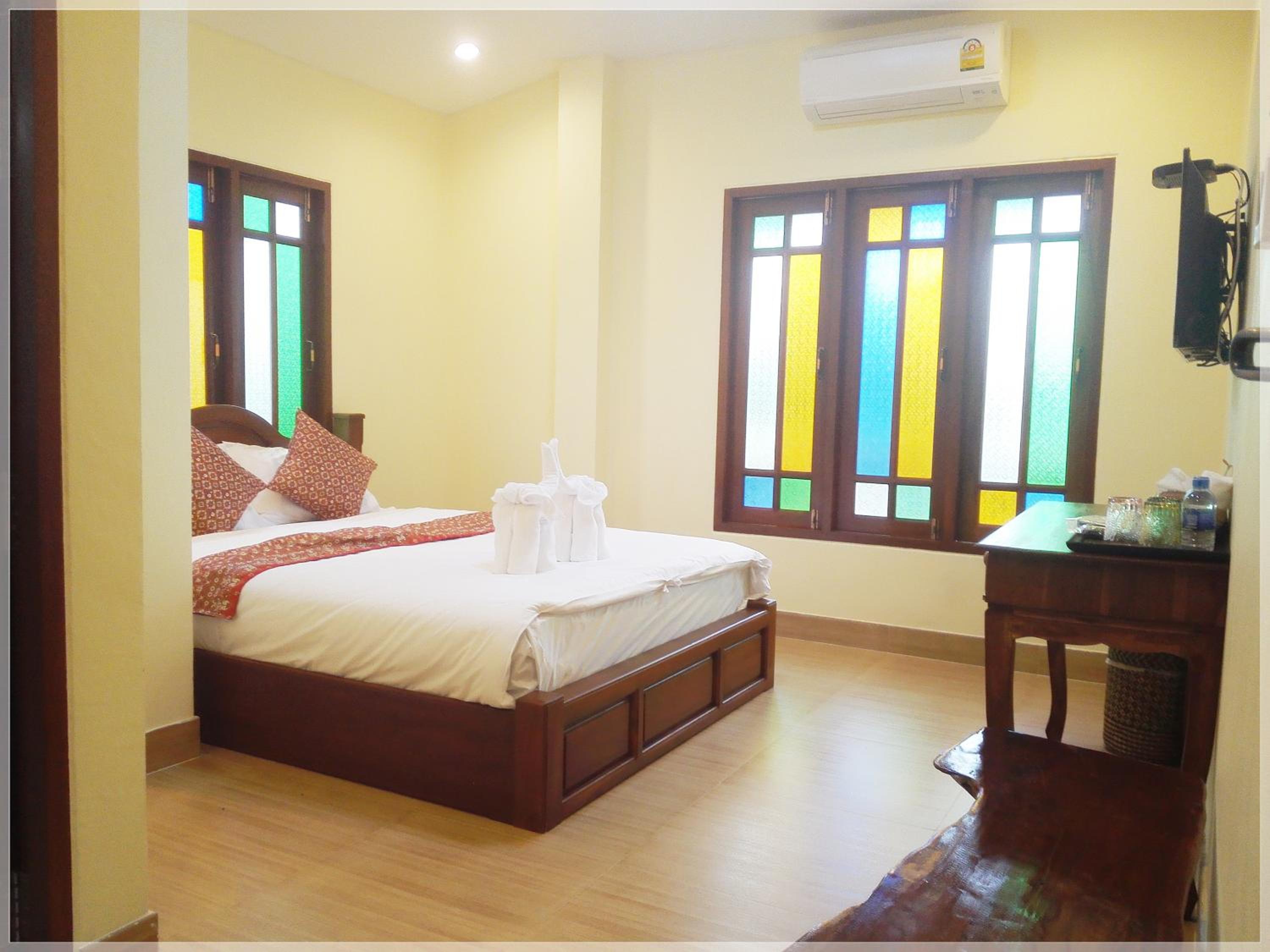 Standard Queen Room - Photo 5