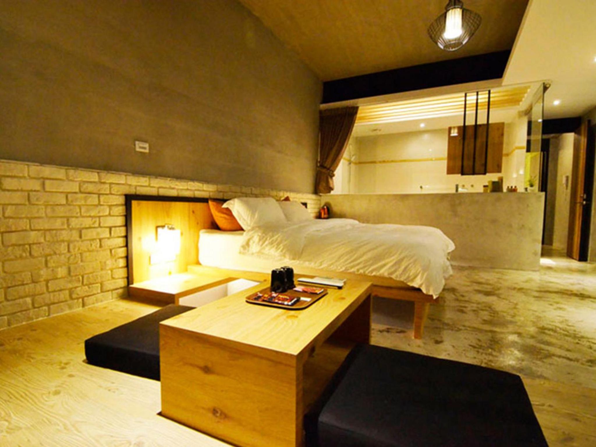 Deluxe Double Room with Bath photo 2