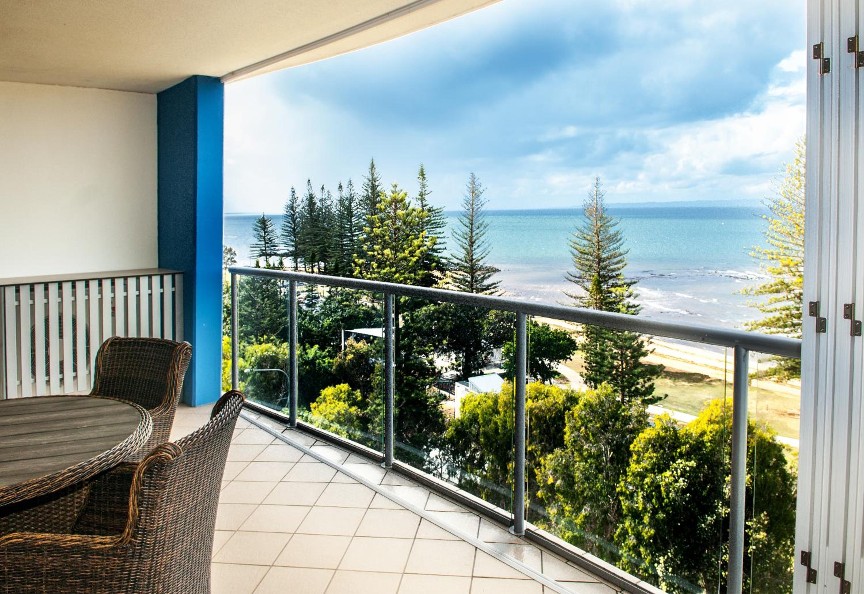 Three-Bedroom Apartment with Ocean View photo 3