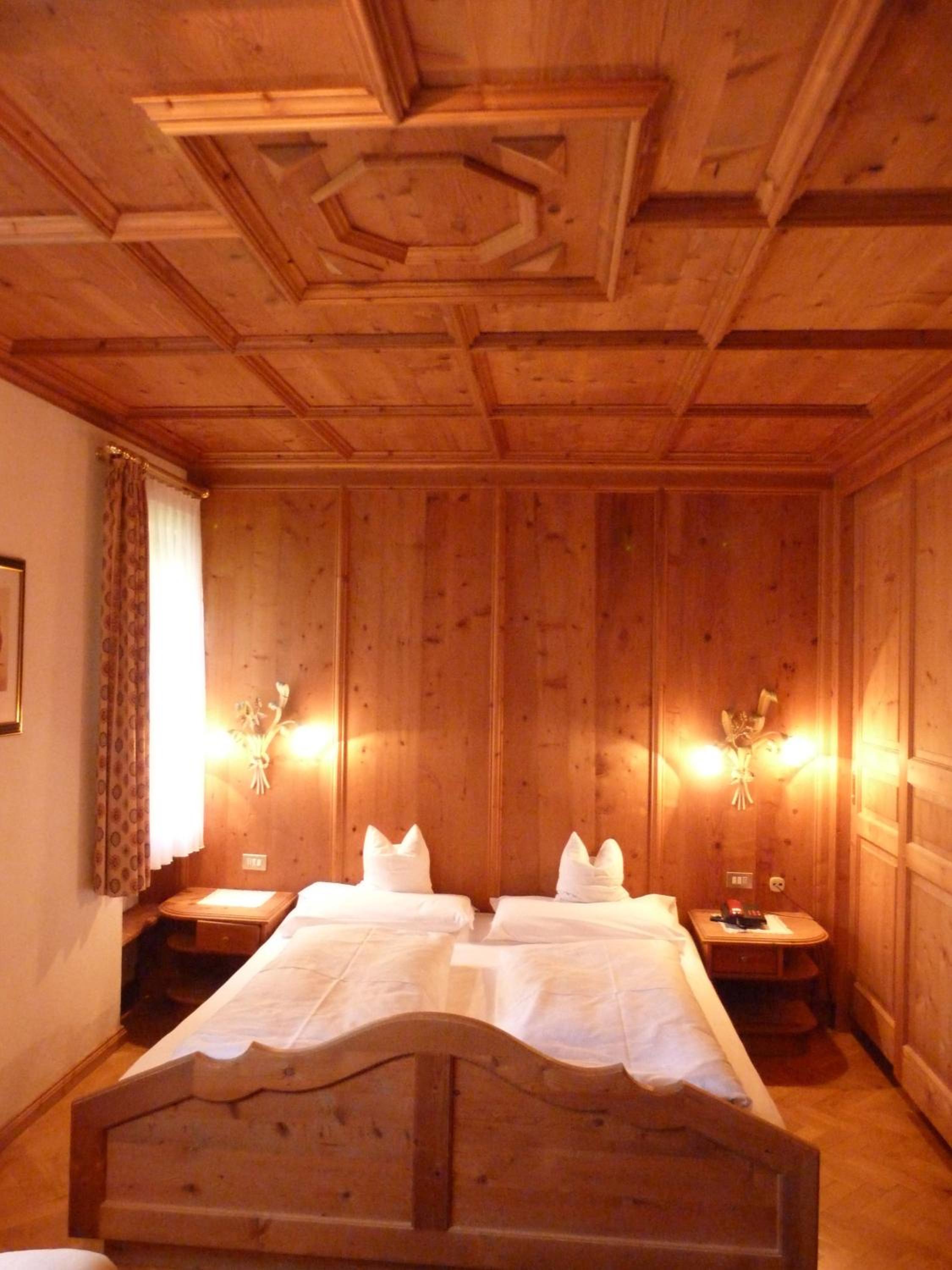 Superior Double or Twin Room with Parking photo 1