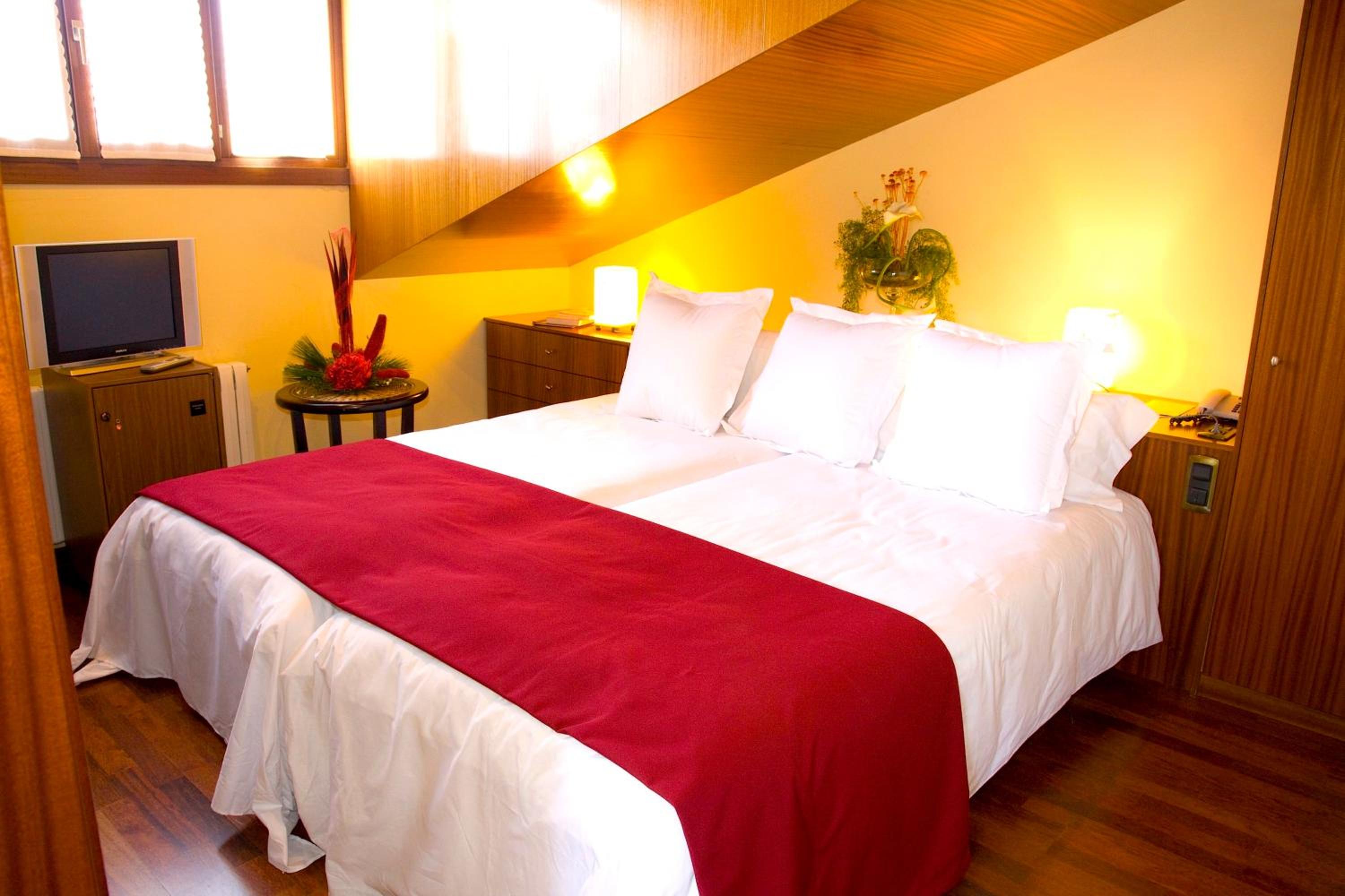 Double or Twin Room with Spa Access