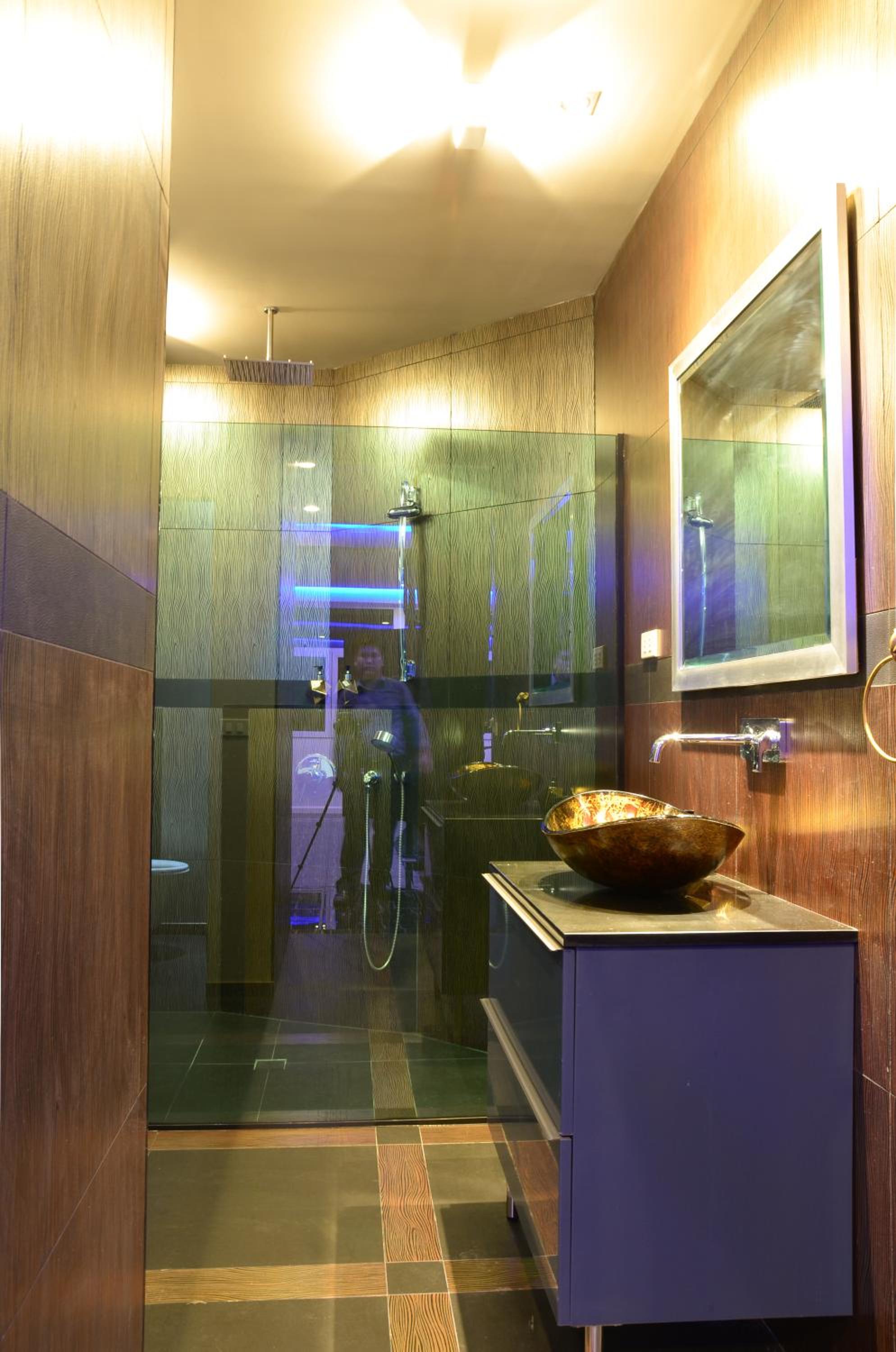 Deluxe King Room photo 2