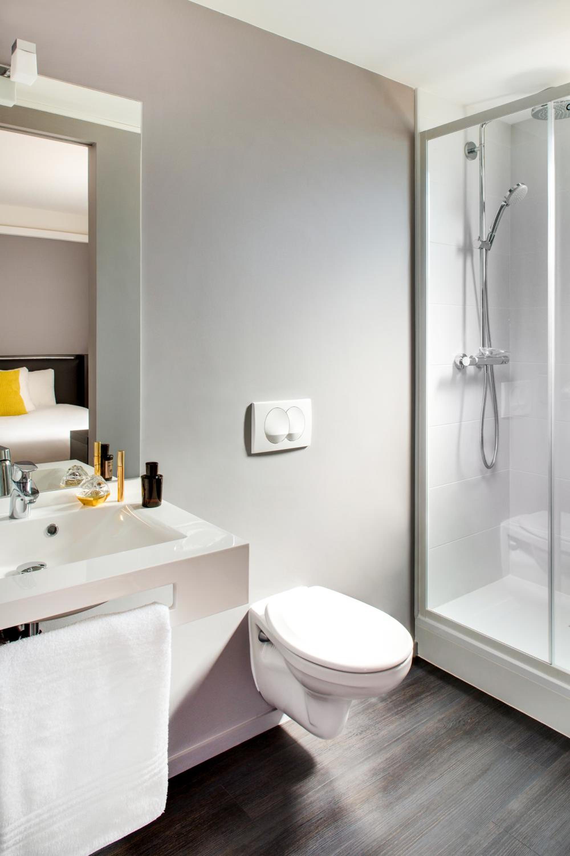 Standard Single Room « 35 in x 75 in » photo 2